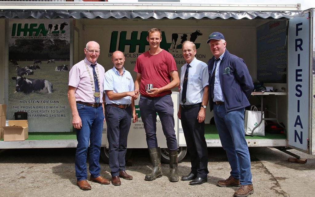 Patrick Gaynor, president of IHFA; Tim Fitzmaurice, from Dovea Genetics; Pat Cleary, winner of the over-18 Stock Judging Competition; Charles Gallagher, CE IHFA; and Martin Crowe, chairperson of Pure Friesian Club. Image source: Maria Kelly