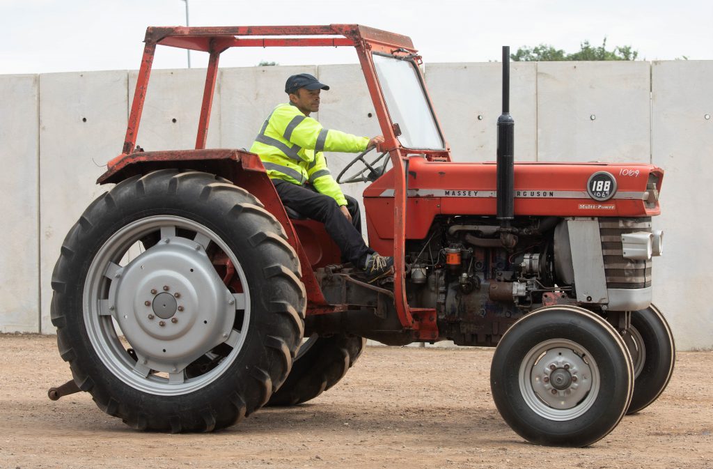 This MF 188 (13.6X38 rear wheels/tyres; 7,260 hours) sold for £5,800