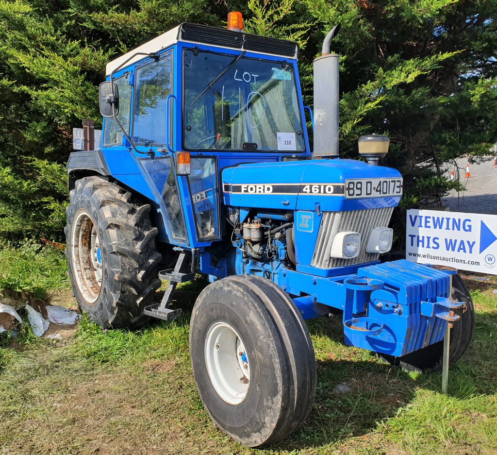 This 1989 Ford 4610 (lot 110) sold for €5,250