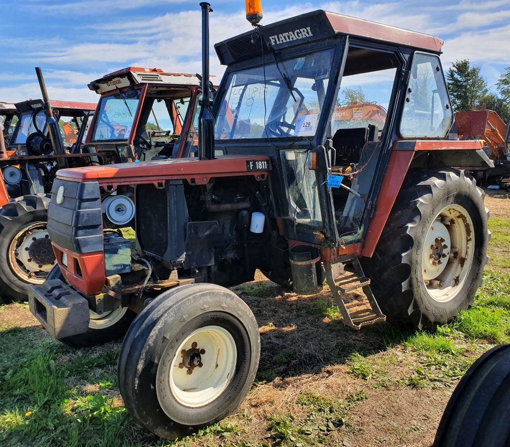 This 1994 Fiat (Fiatagri) 65-94 (lot 129) sold for €3,300