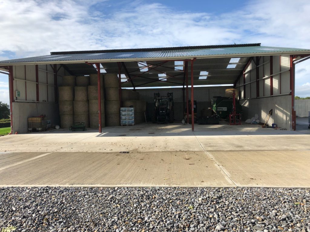 Storage facility which can double up as a cattle shed