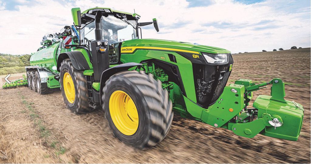 A new-generation 8R Series tractor (from John Deere) with a ‘standard’ transmission