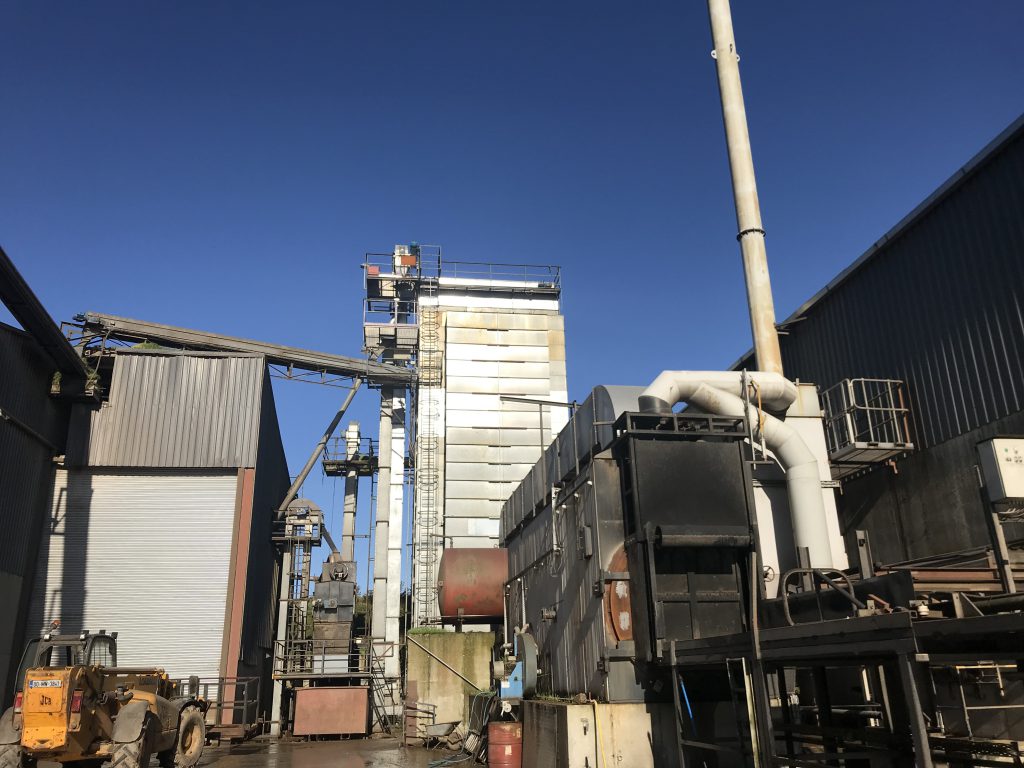 An 8X4X4 bale is used to create heat and dry grain