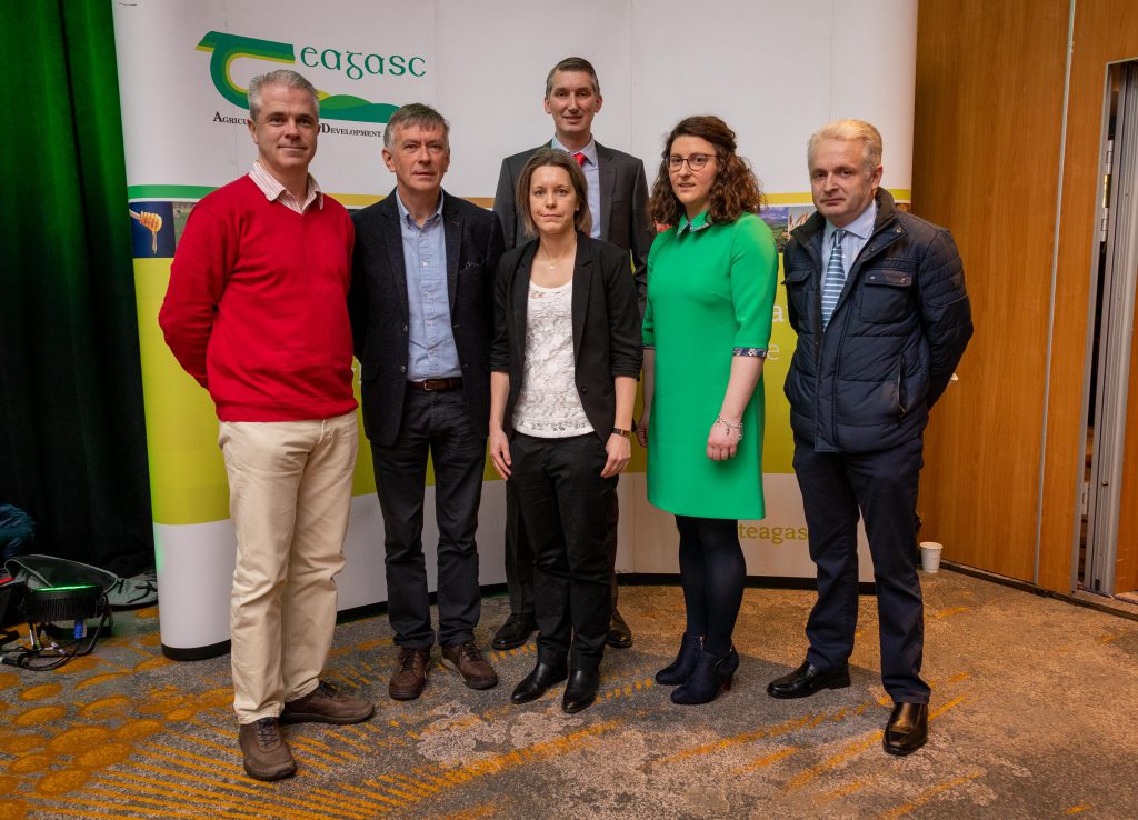 L-R: Karl Richards, Teagasc; Dermot Forristal, Tegasc; Nanna Hellum Kristensen, SEGES Denmark; Michael Hennessy, Teagasc, Siobhan Walsh, AgriLand and Richie Hackett, Teagasc. Image source: Dylan Vaughan.