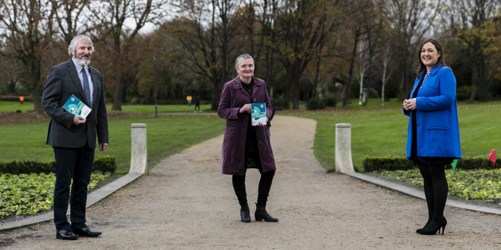 L-R: Joe Moffitt, VCI president; Dr. Ailís Ní Riain, VCI deputy president; and Niamh Muldoon, VCI CEO and registrar. Image source: Chris Bellew, Fennell Photography