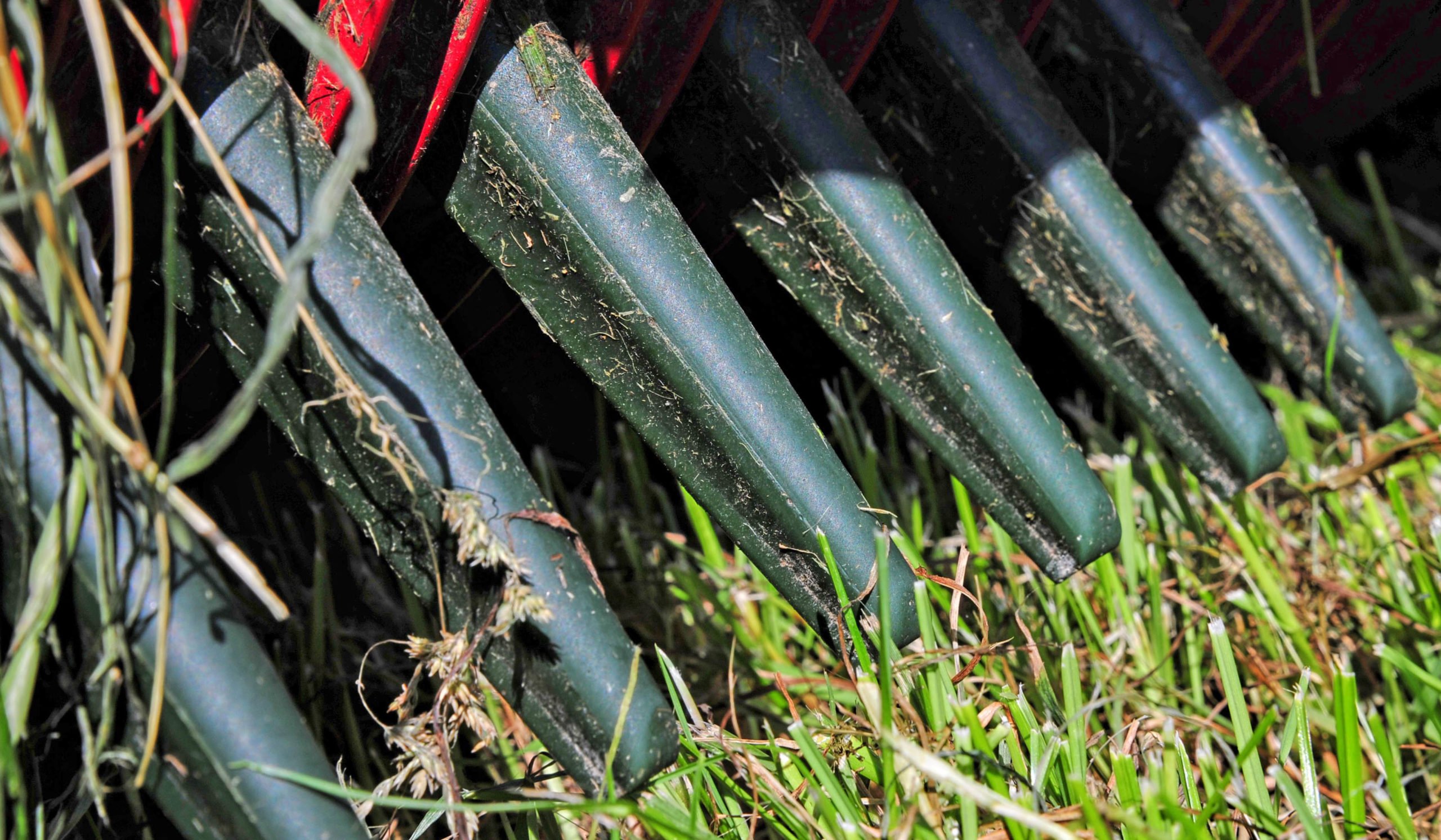 The plastic fingers can be set closer to the ground claims Strautmann