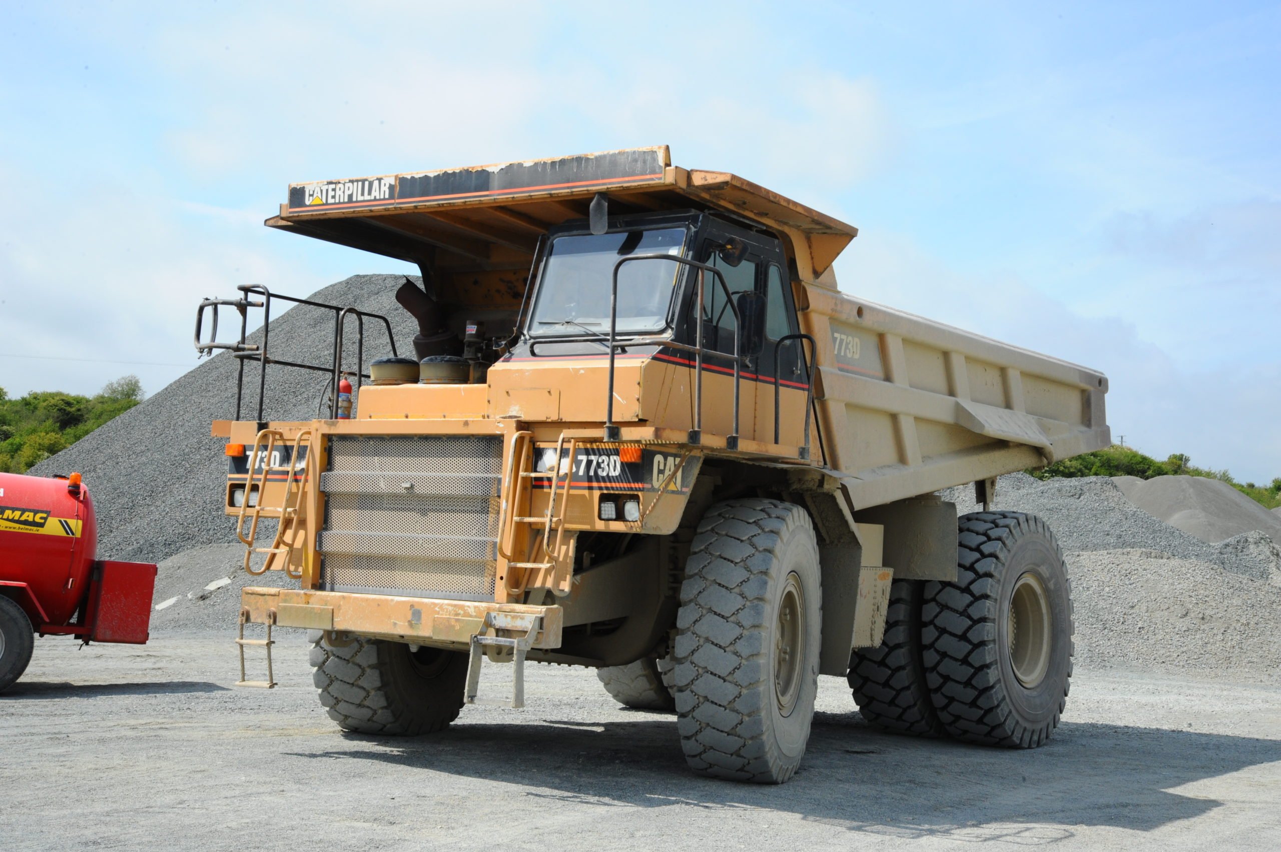 Wolfgang spent many years working for Caterpillar, gaining experience in global operations
