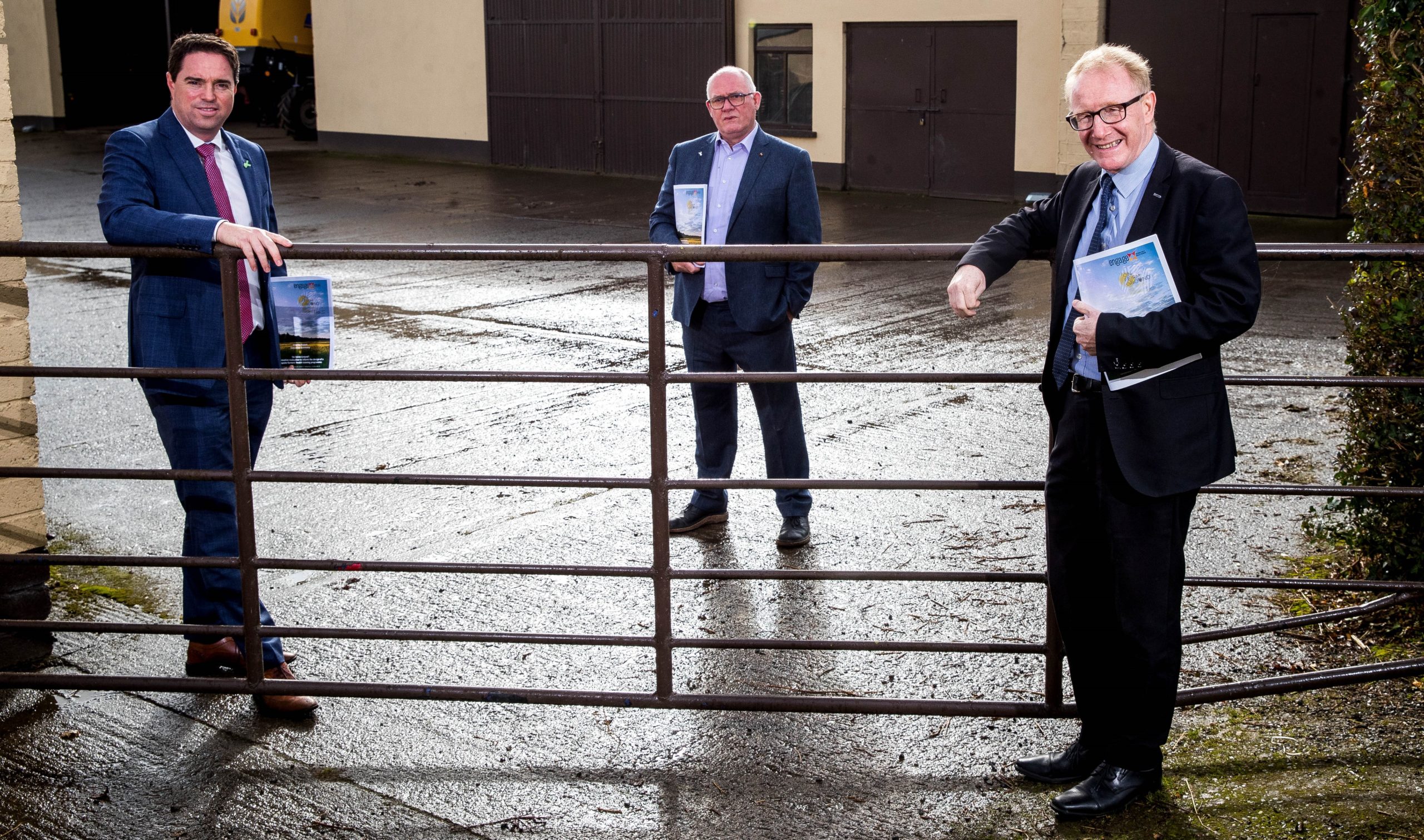 Minister of State with Responsibility for Farm Safety, Martin Heydon; Seán Cooke, CEO Men’s Development Network; and Minister of State at the Department of Health, Frank Feighan pictured at the launch of On Feirm Ground. Image source: Ryan Byrne, Inpho