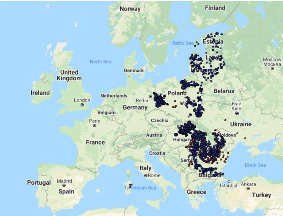 ASF in wild boar in blue and outbreaks in domestic pigs in red from January 1, 2021  - July 30, 2021. Image source: European Commission’s Animal Disease Information System