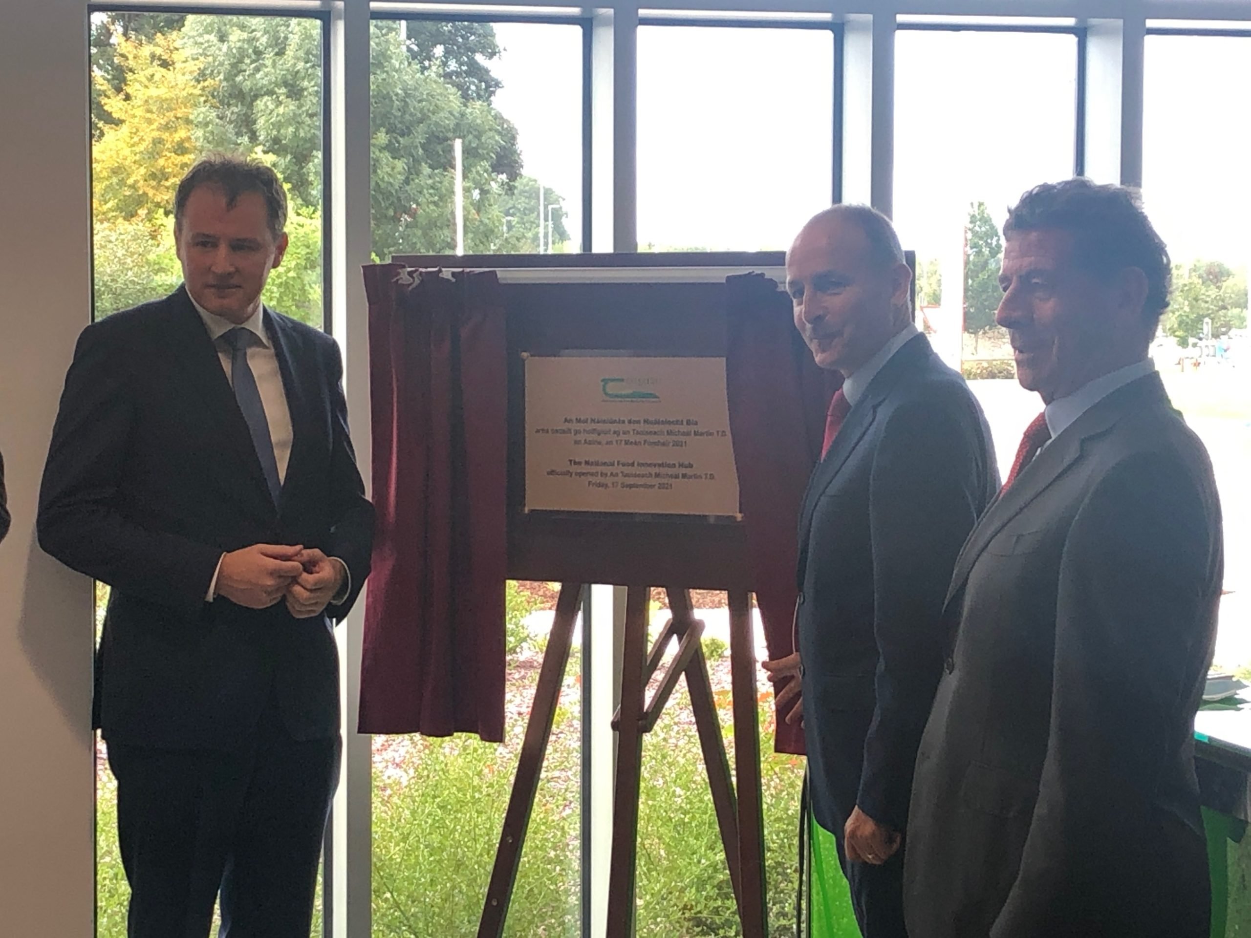 Minister for Agriculture, Charlie McConalogue with An Taoiseach, Micheál Martin and Chairman of Teagasc Authority, Liam Herlihy at the official opening of the National Food Innovation Hub, at Moorepark, Co. Cork.