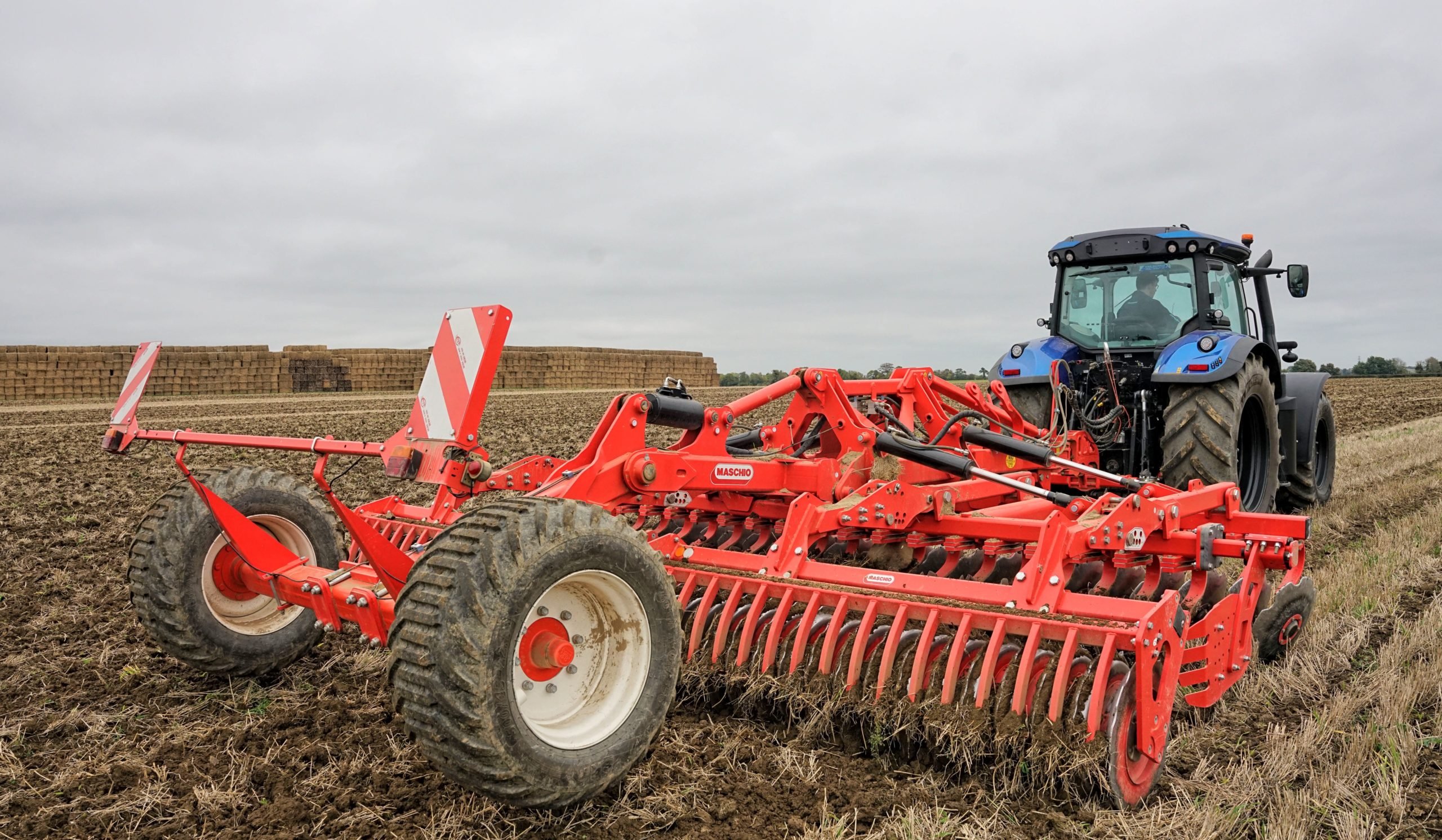 A 5m set of heavy discs required a good number of the 200 horses available but the tractor never struggled