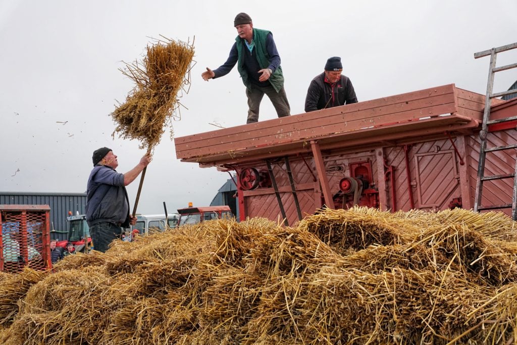 Loading the sheeves into the drum was a 3-man job and was still done this way up until the early 60s
