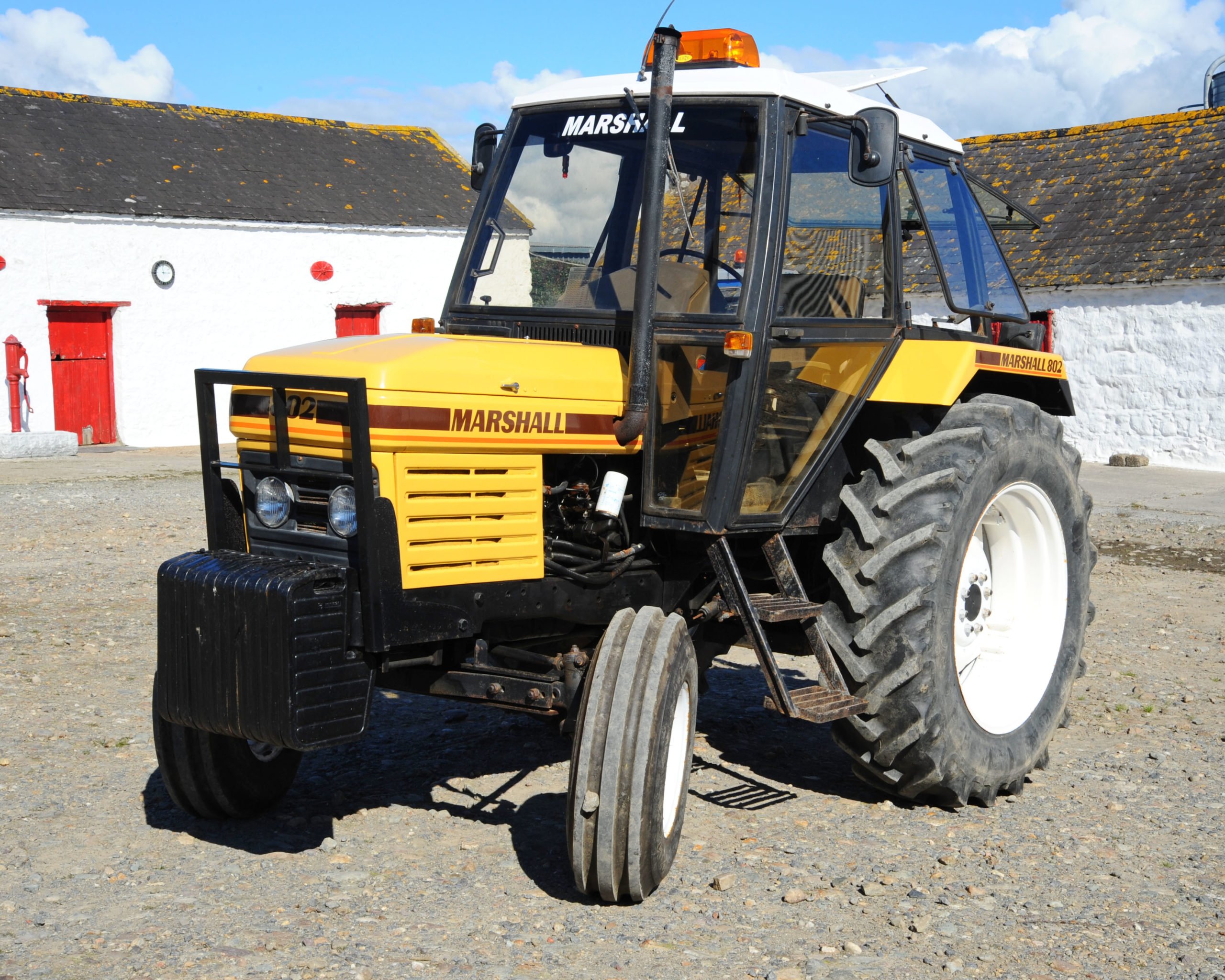 The Golden Harvest and semi-gloss black paint scheme was the result an internal 'workshop' to determine the new image, finally unveiled in 1980