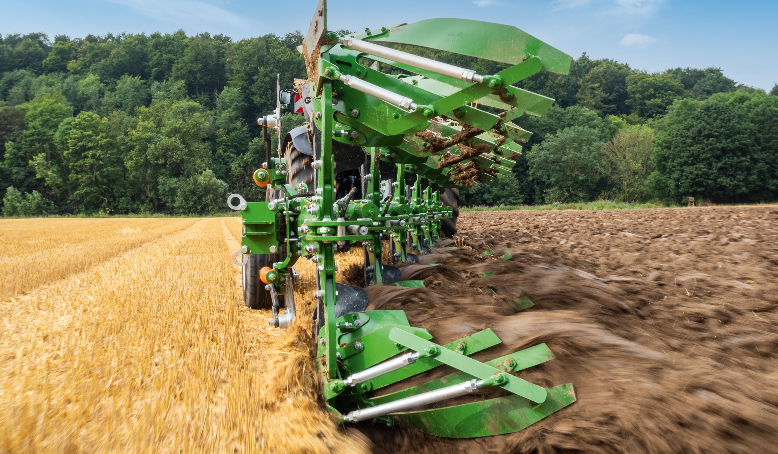 The Teres plough has an infinitely variable furrow width between 33-55cm