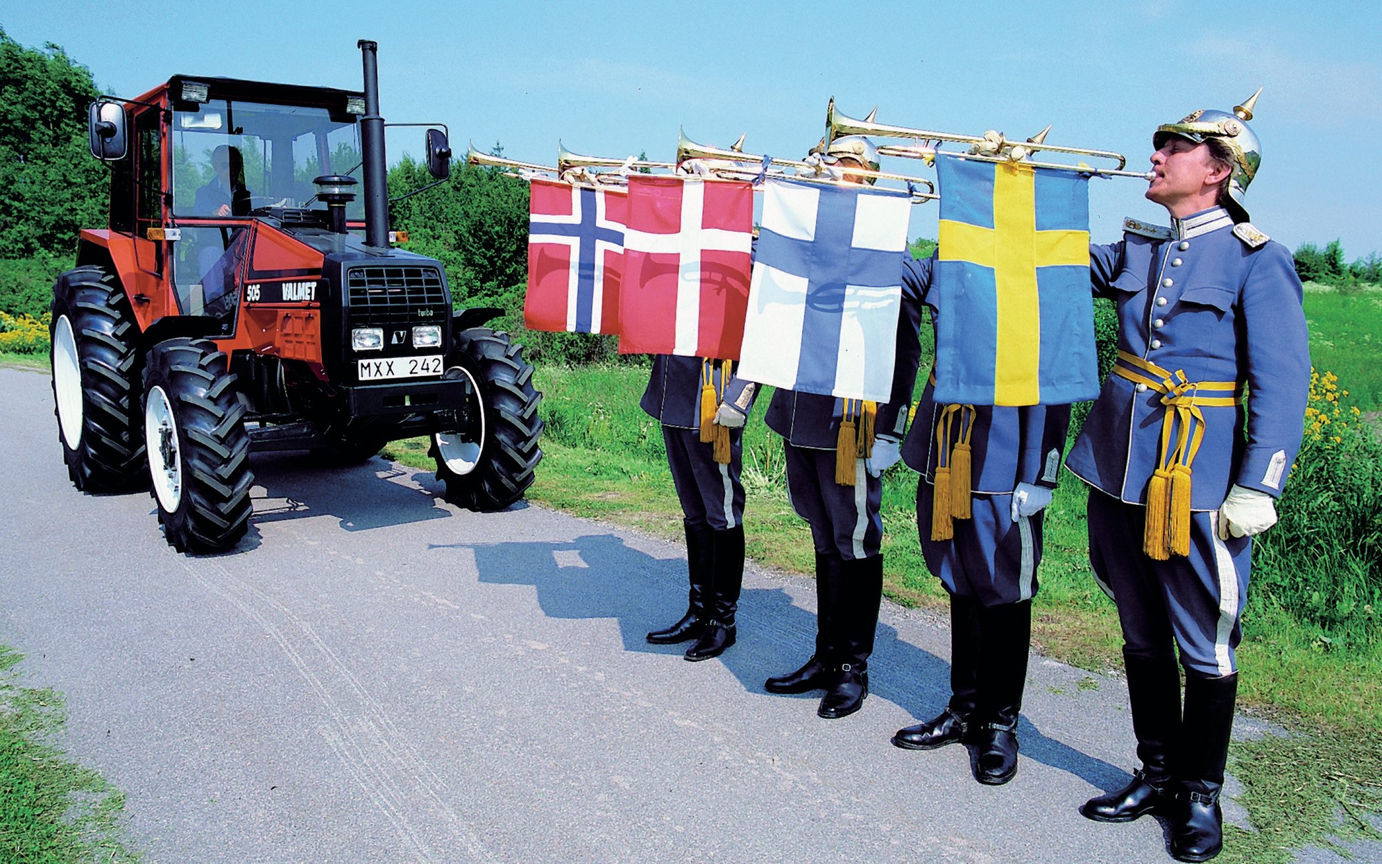 The Nordic tractor was announced in 1982. It was a clean sheet design