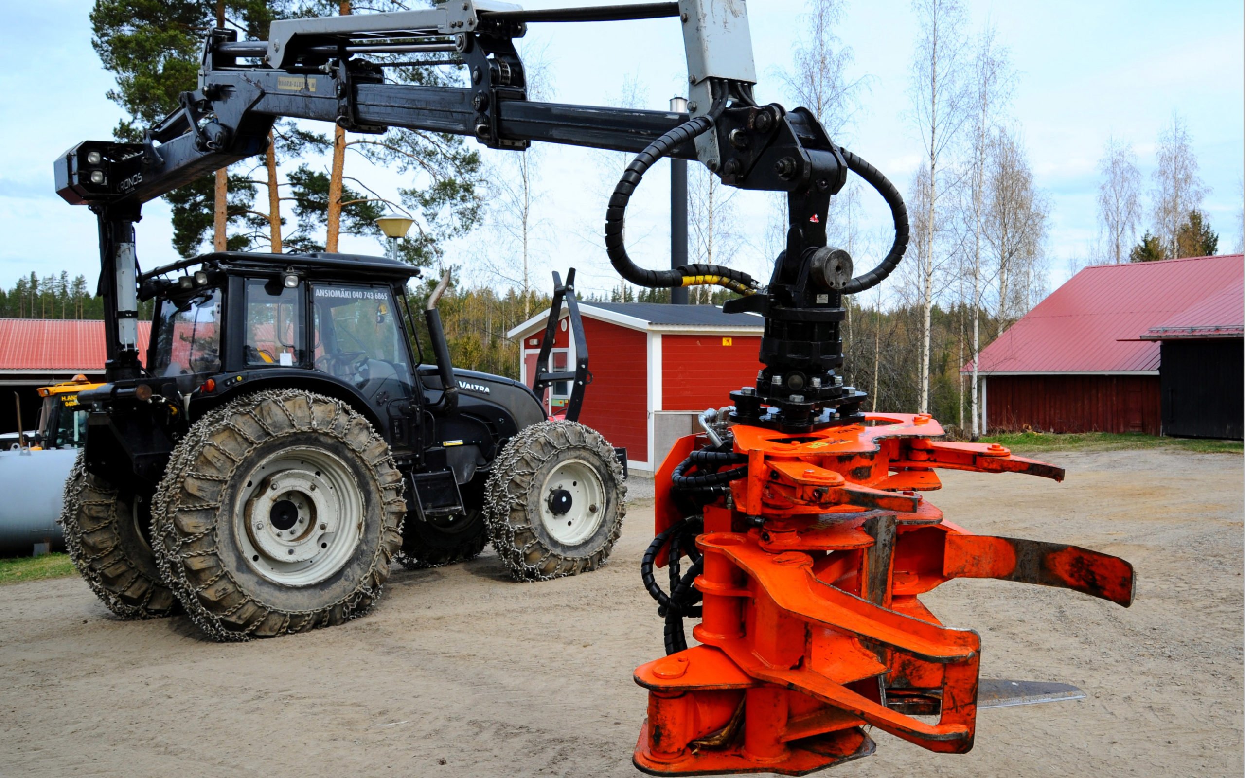 Valtra is still a firm favourite in northern latitudes where the machines are equally at home in the field and forest