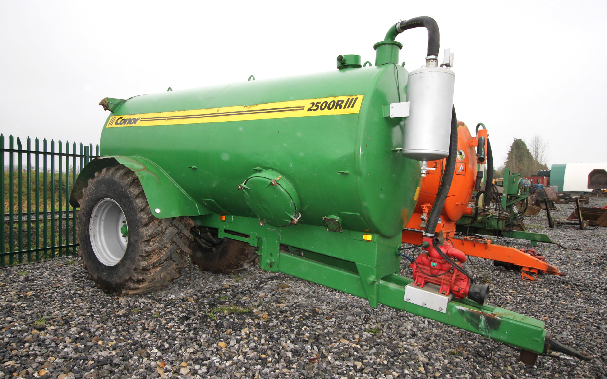 For a trailer that would have been regularly covered in the proverbial, this Conner 2,500 gallon tanker seems to be in remarkably good shape