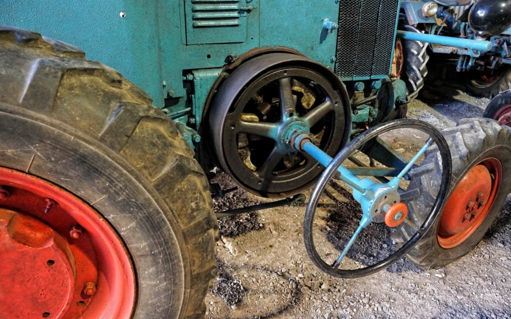 One novel feature of this particular Bulldog was that the steering doubled up as a starting handle