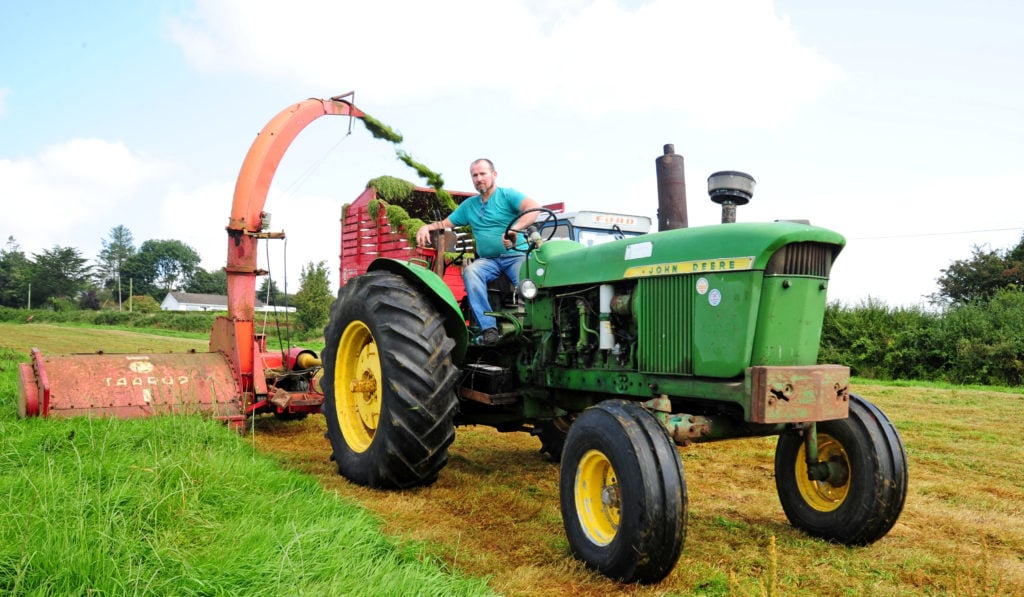Araglin lies where the 3 counties of Waterford, Cork and Tipperary meet. It hosts a working silage day every year, John Tobin brought along his mighty impressive John Deere 4020 for the first time
