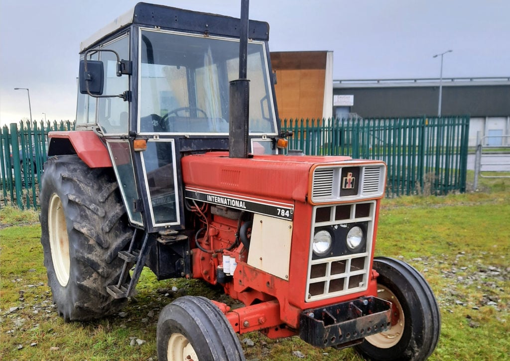 Another tractor looking in very workable condition was this 74hp IH 784, which made €5,800