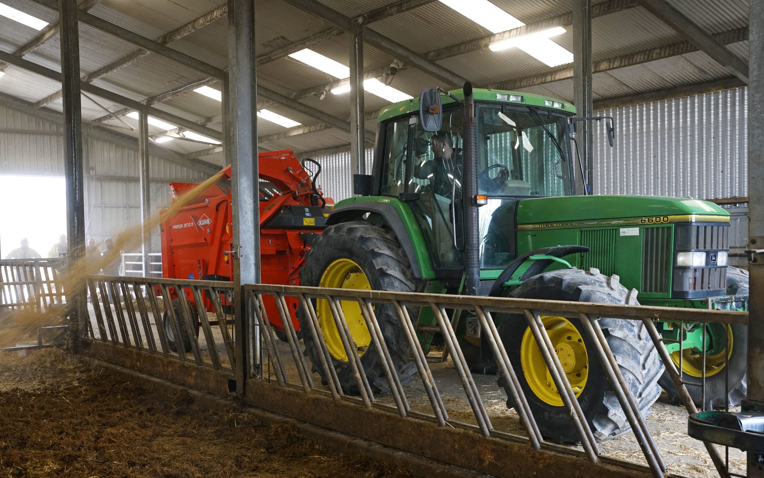 Bedding down the easy way. Straw can be blown up to 18m
