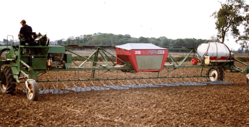 David Dowler's machine relied on the the implements being hung from the frame