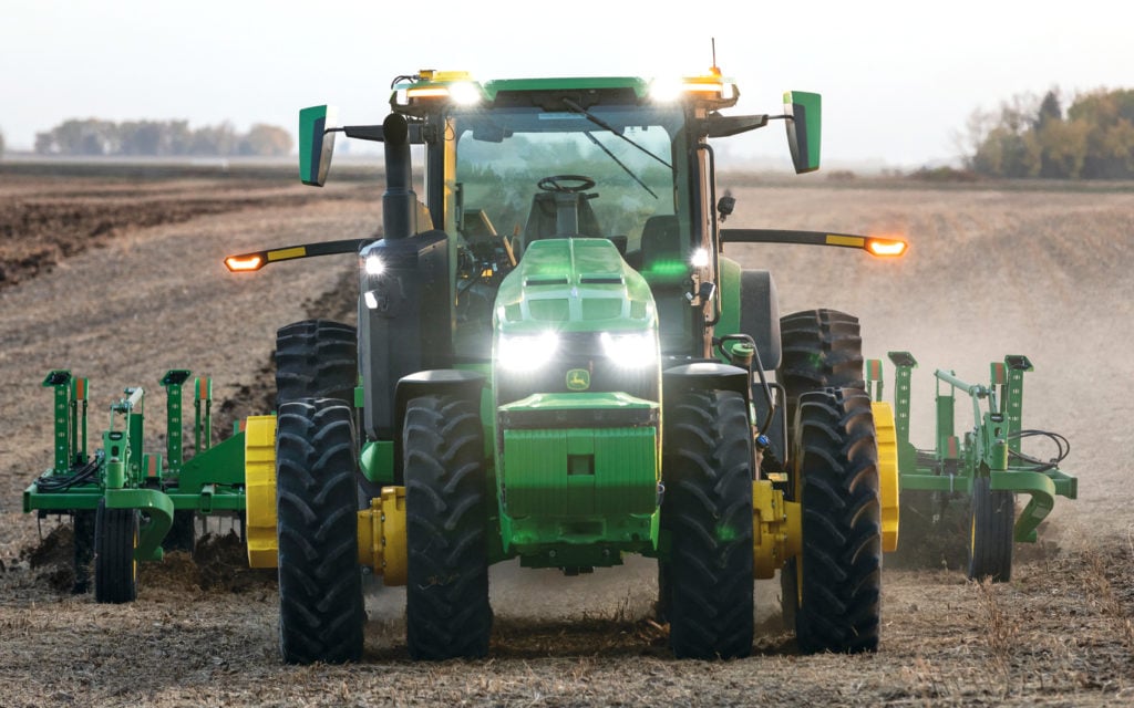 John Deere's autonomous tractor is coming to U.S farms later this year
