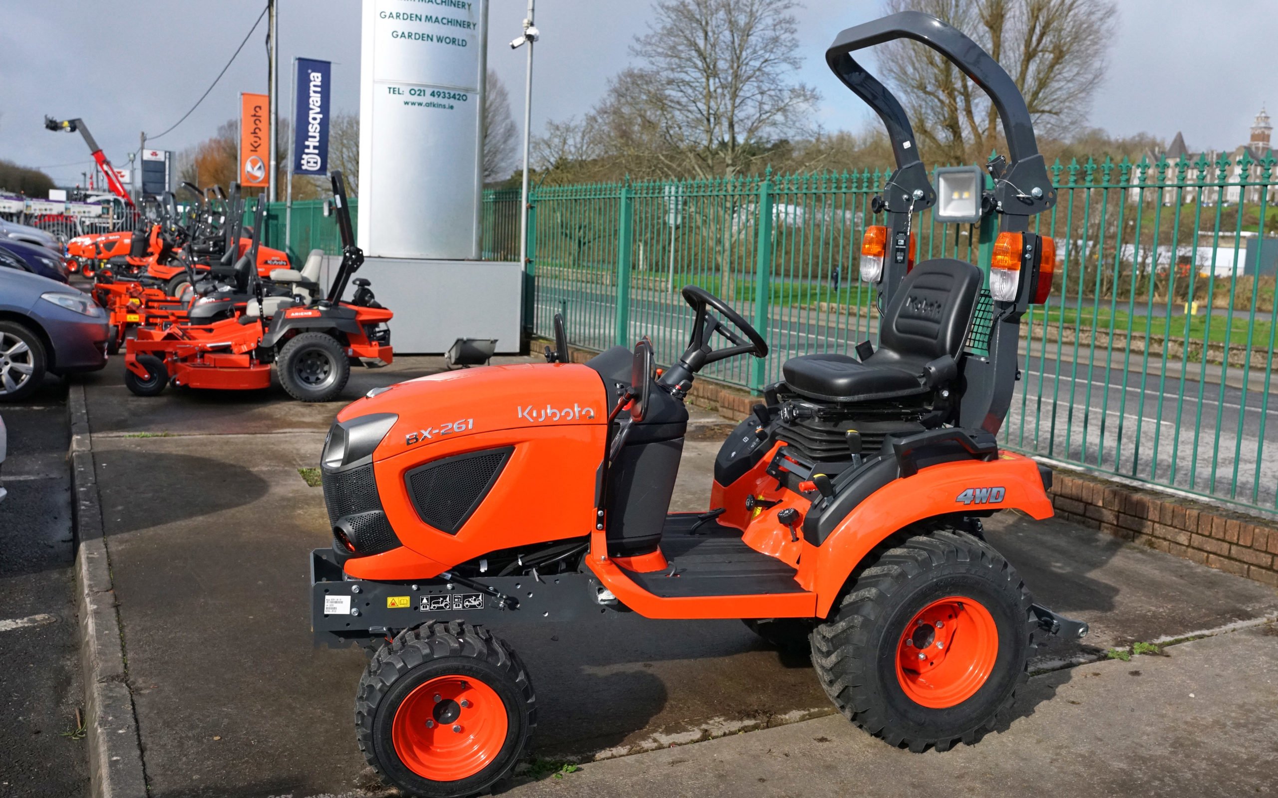 The Kubota BX 261 has a 26hp motor and may be fitted with a mid mounted deck, a rear mounted mower and even a loader