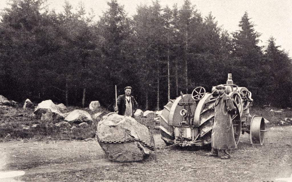 A Munktell 20-24 is seen here clearing boulders from fields. They were first produced in 2017