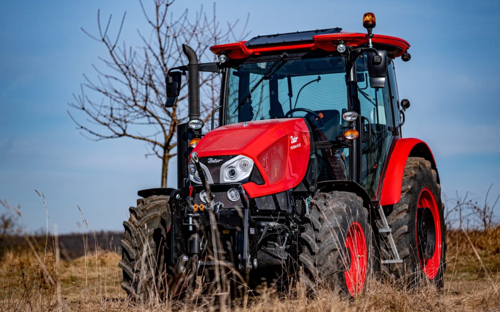 Modern styling, three comfort options and a Stage V engine bring the Proxima bang up to date