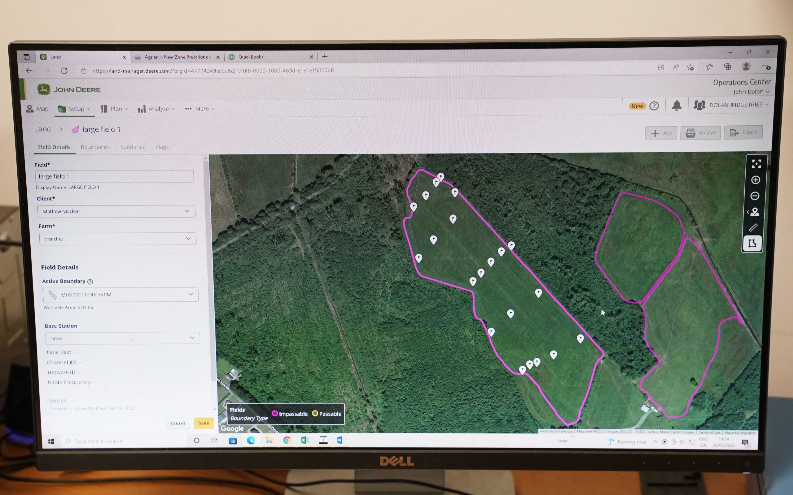 The collected data is consolidated into a prescription map on the office PC