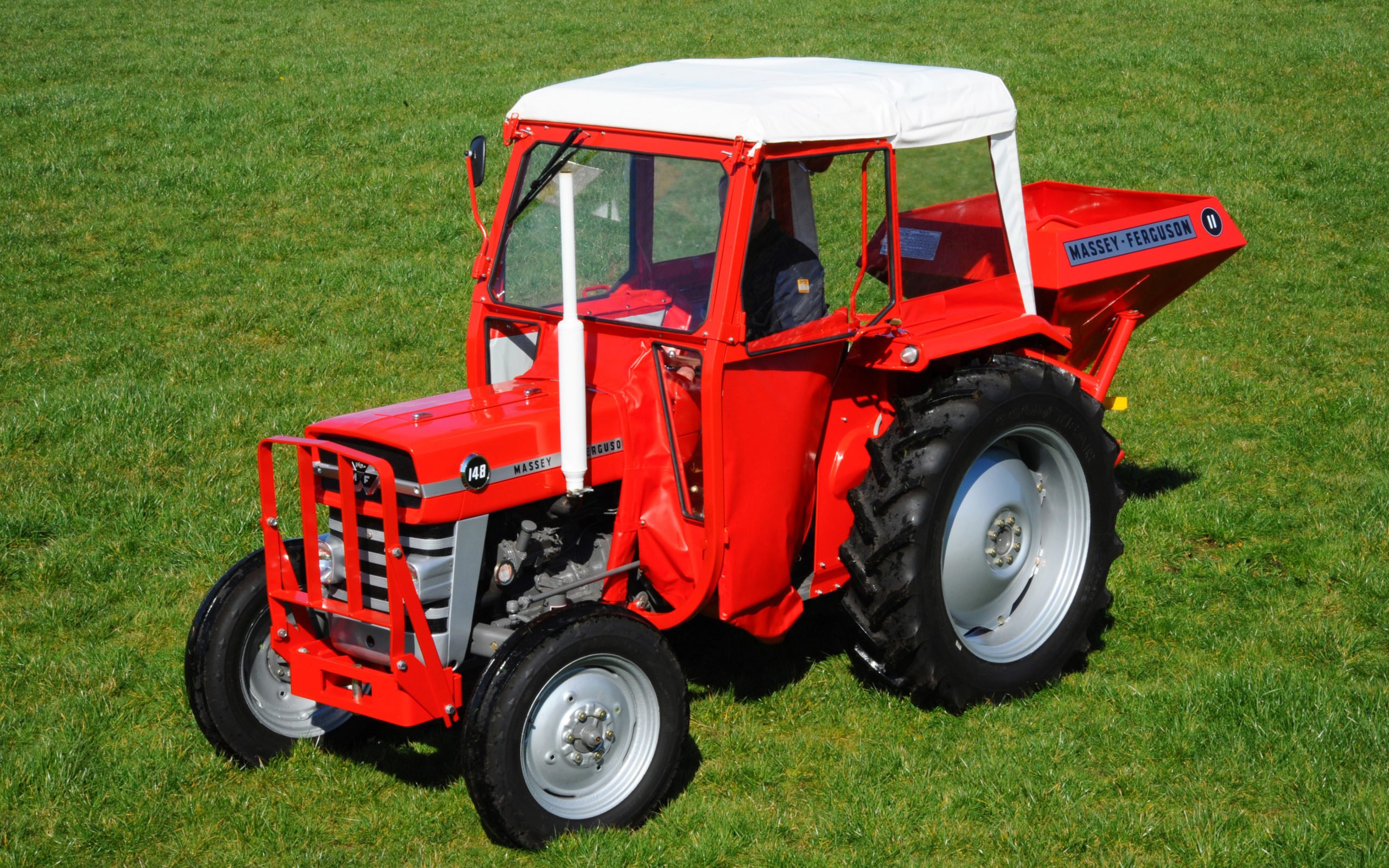 The 148 was one of the many 100 series models that developed a loyal following within farming (Stock photo)