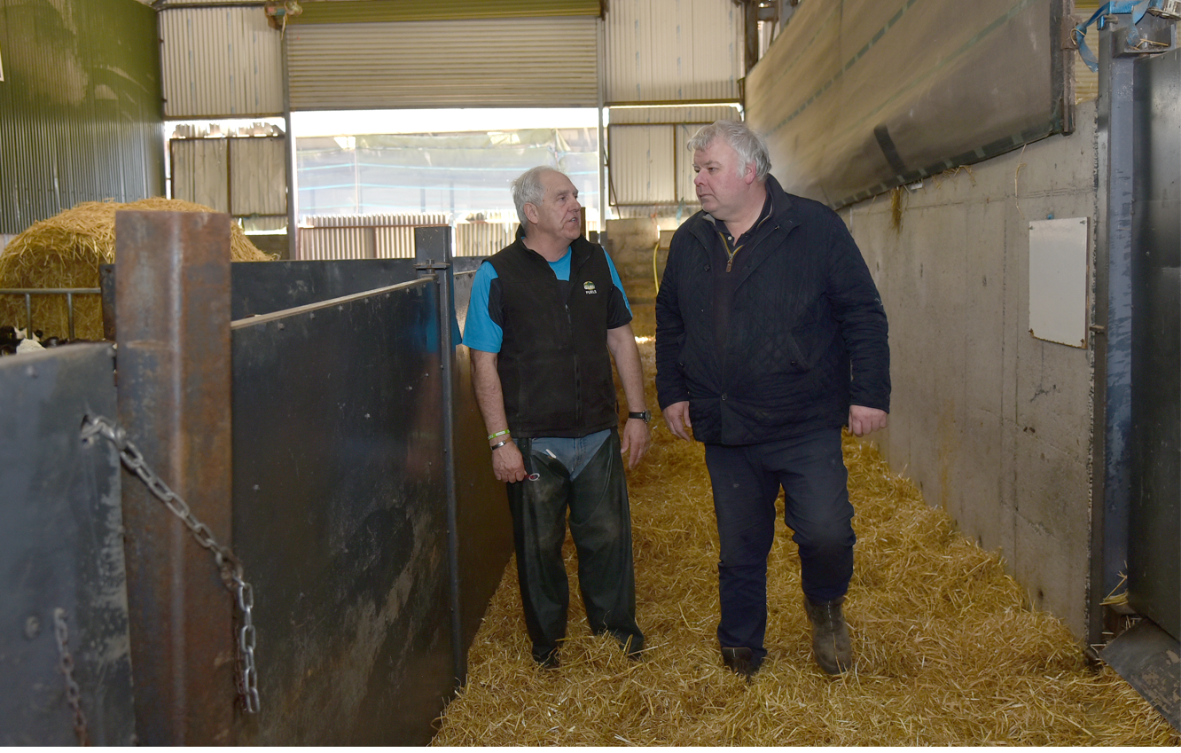 L-R:  Wicklow Calf Company boss Seamus Scallan and independent TD Michael Fitzmaurice