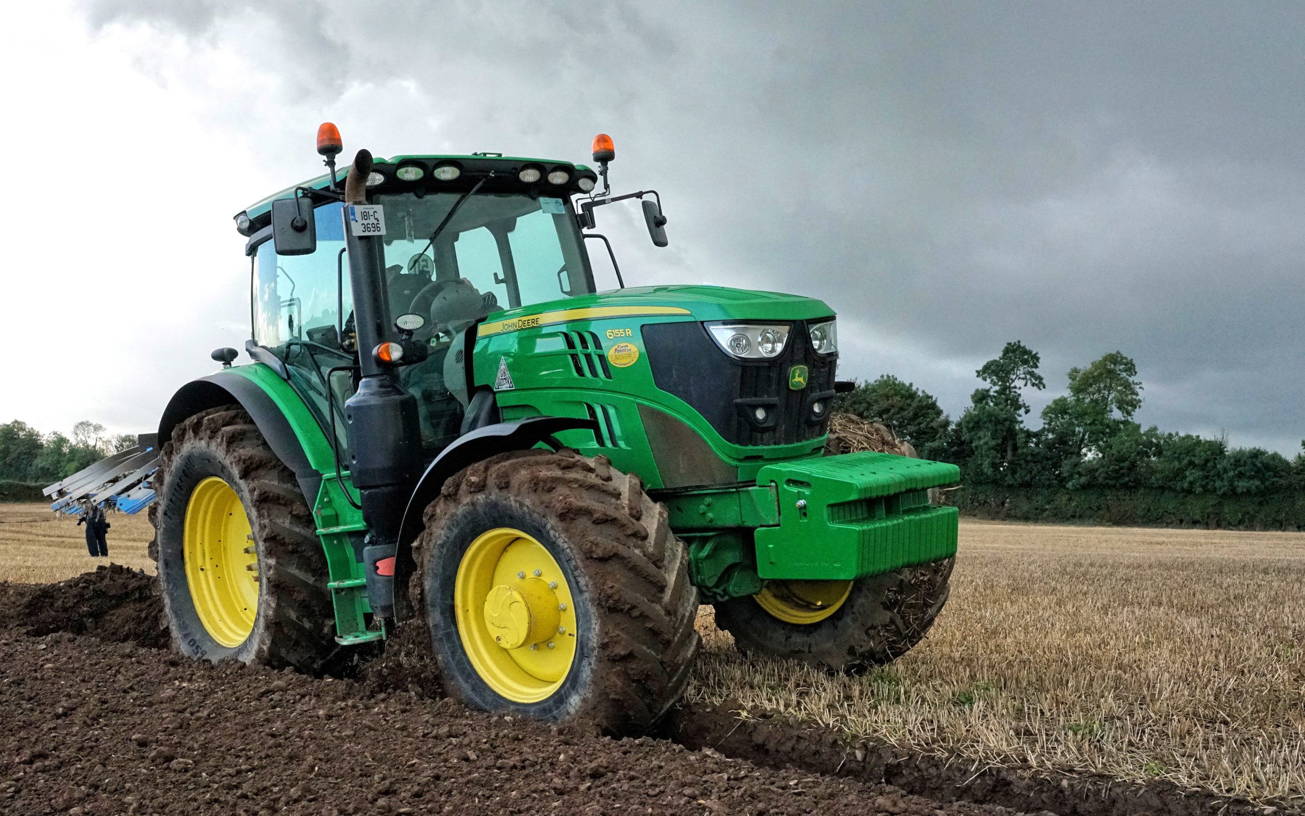 John Deere weathered its own storm last year but trouble is brewing elsewhere in the industry