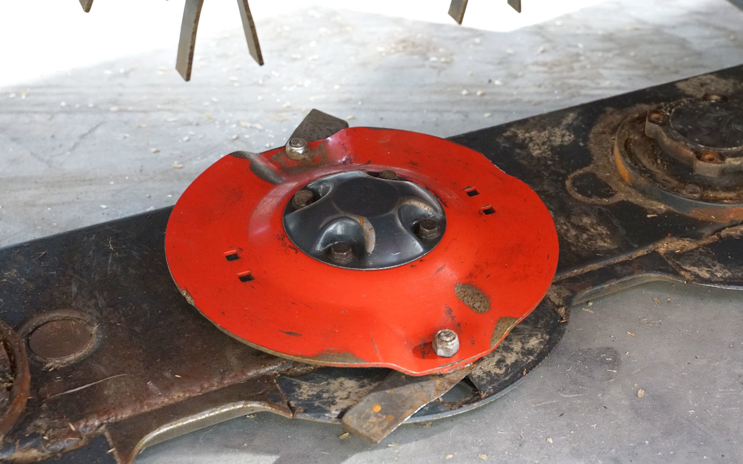 Blades attached by bolts are less likely to come adrift