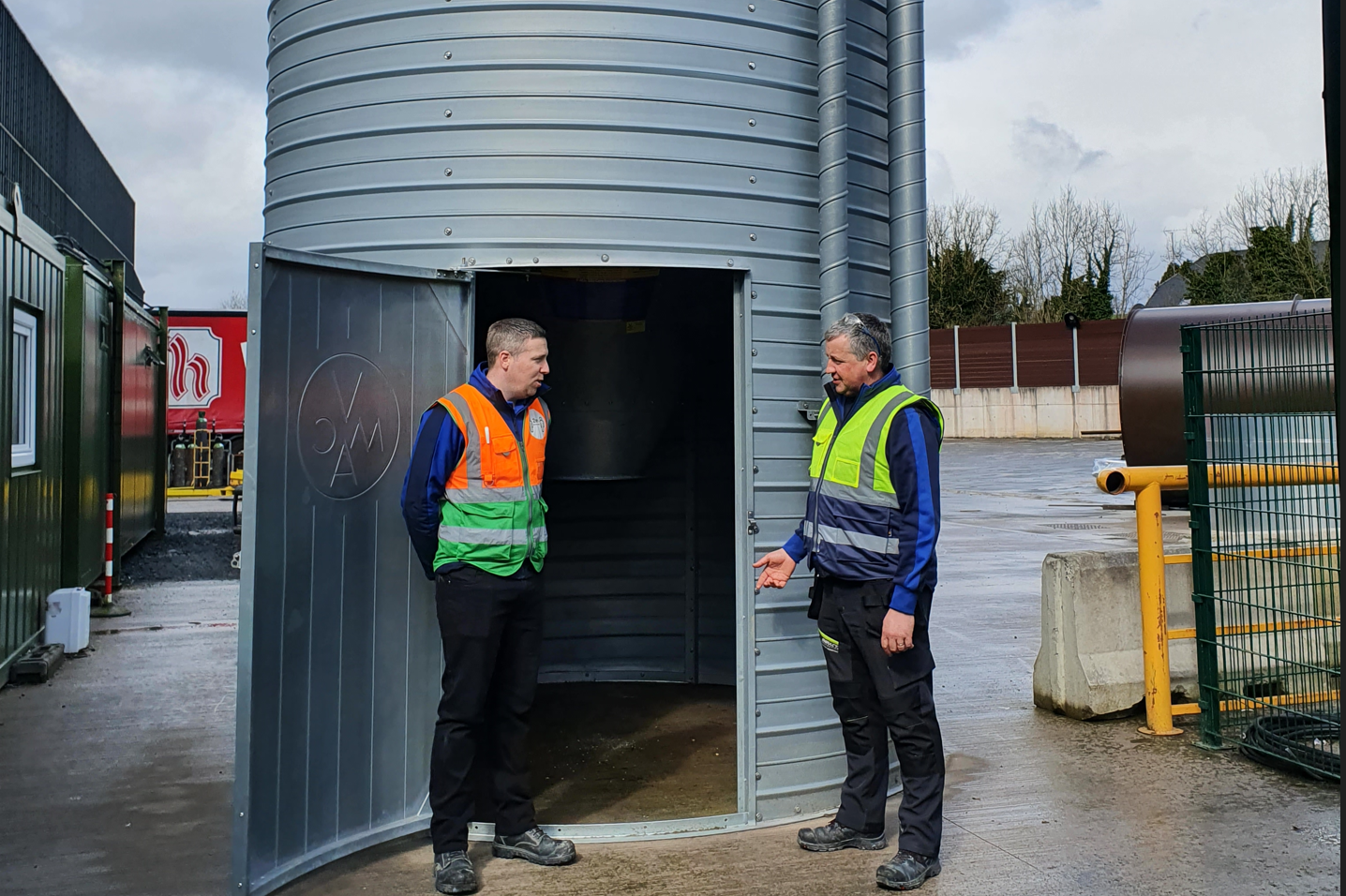 Jonny McGovern, V-Mac Silo production manager and Fergal Sherry, V-Mac Silo sales manager