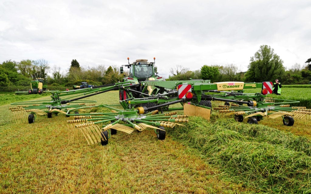 The Swardo TC 1370 can reach out to 13.7m and comes fully equipped with section control