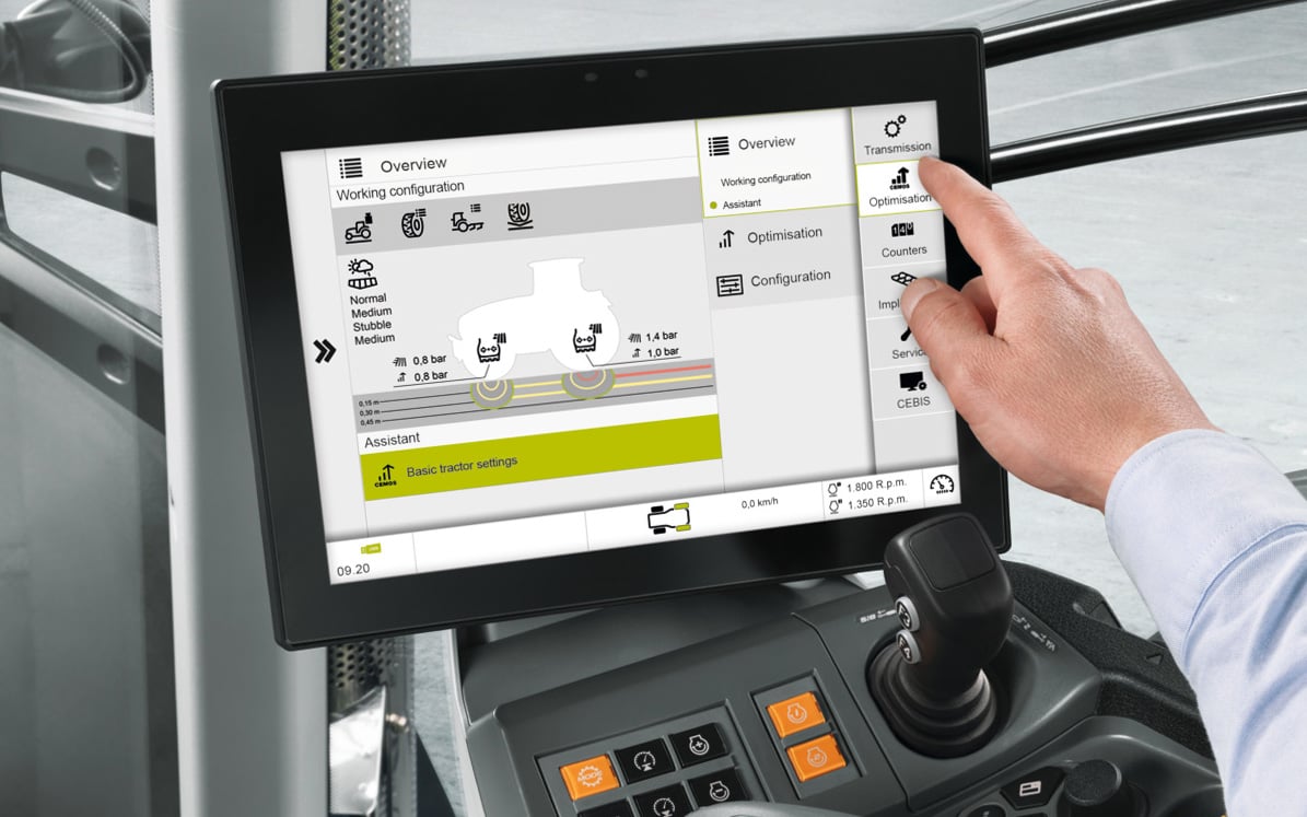 Parameters necessary to set tyre pressures are entered on the touch screen. The CEMOS system will then automatically adjust the inflation