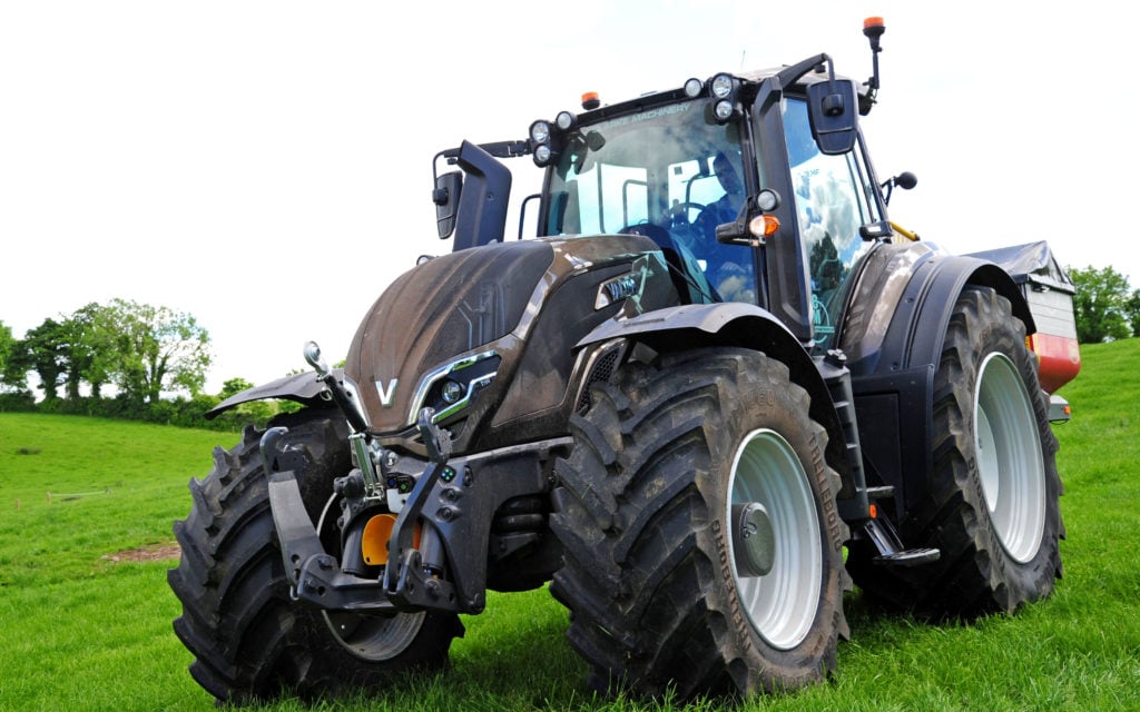The T series tractors are designed for the heavier farm tasks