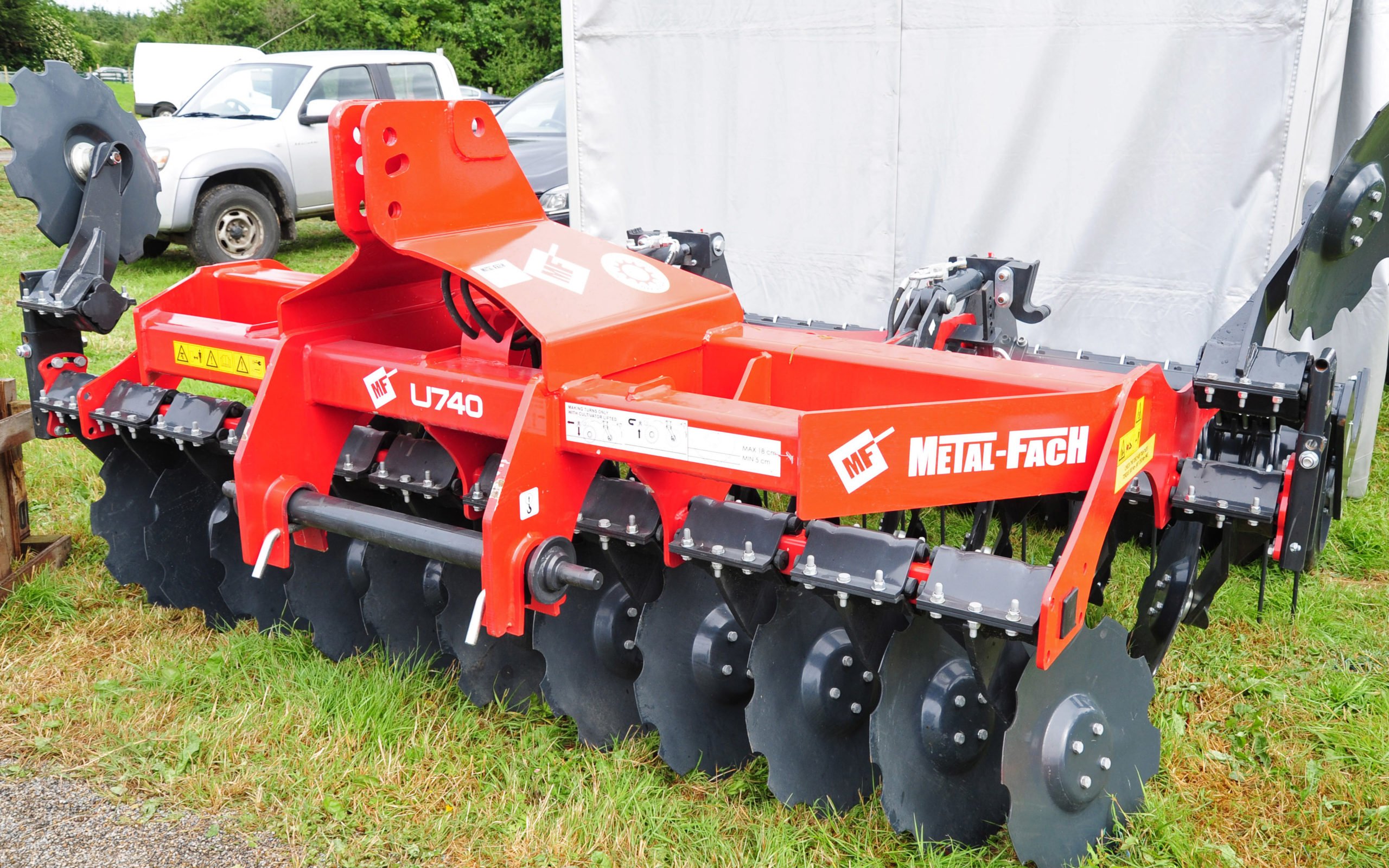 No waiting time for those ordering their harrows from Egmont Agri