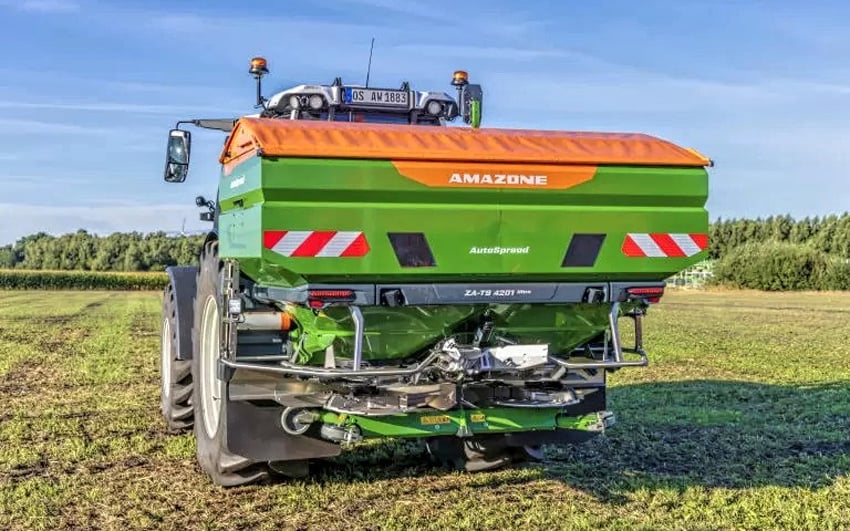 Amazone claims that the operator is completely relieved of setting and adjusting the fertiliser spreader