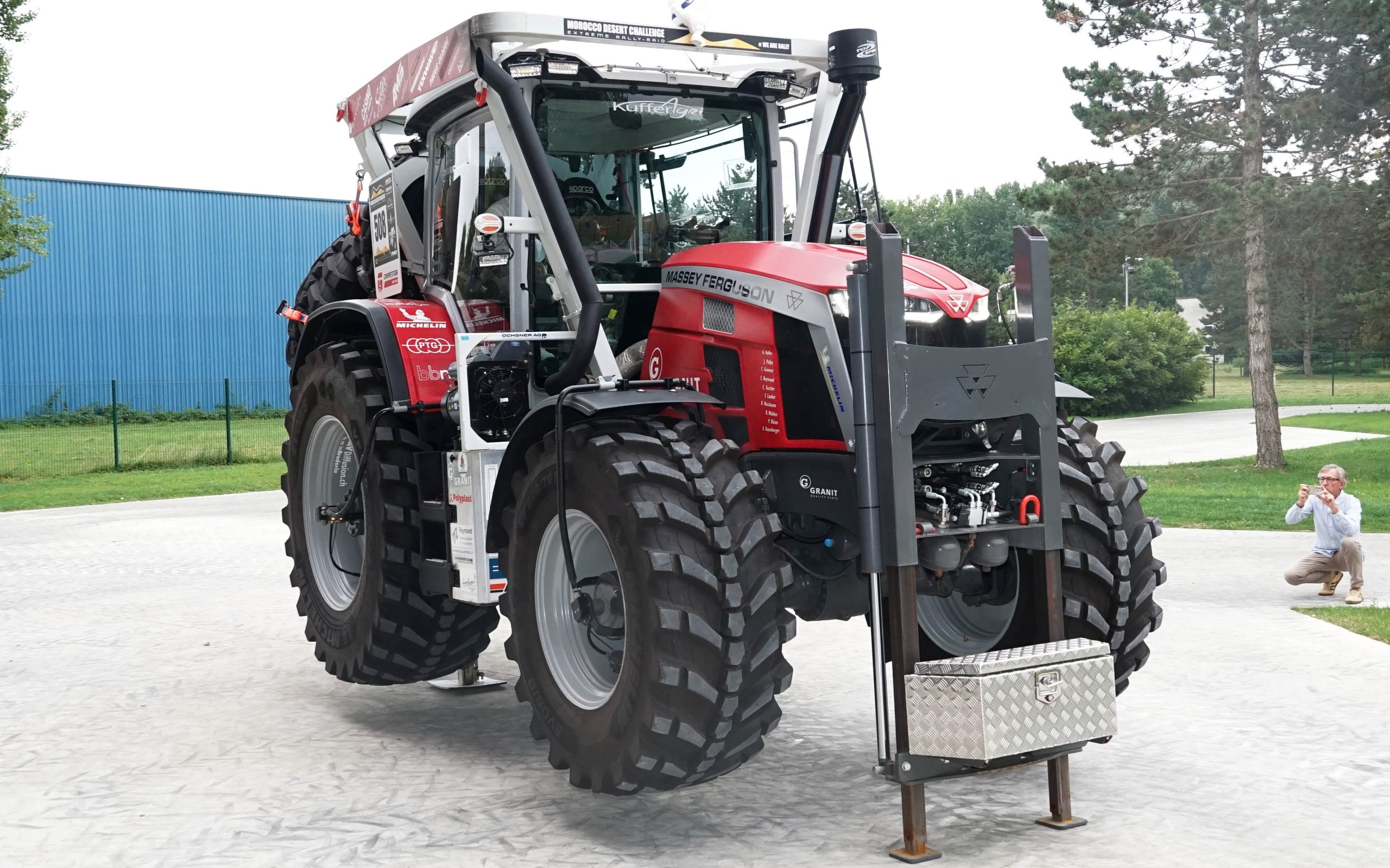 The built-in jacks fore and aft made good use of the hydraulics in preparing the tractor for maintenance