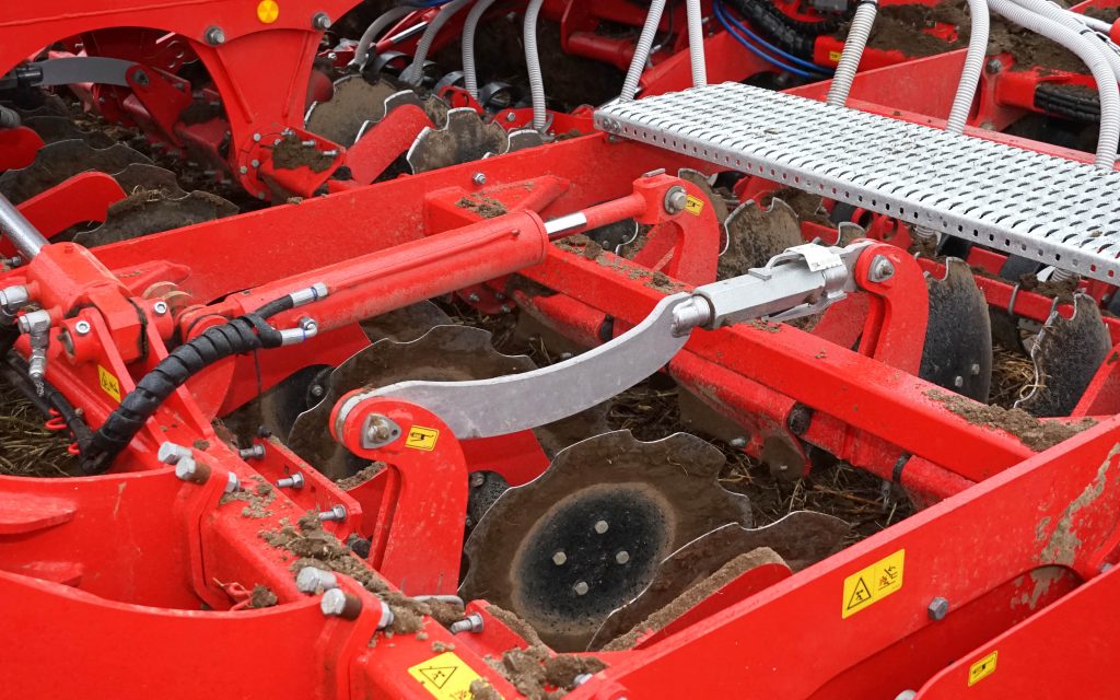Pottinger's combination of load-sensing and ISOBUS control brings tractor implement integration up another level