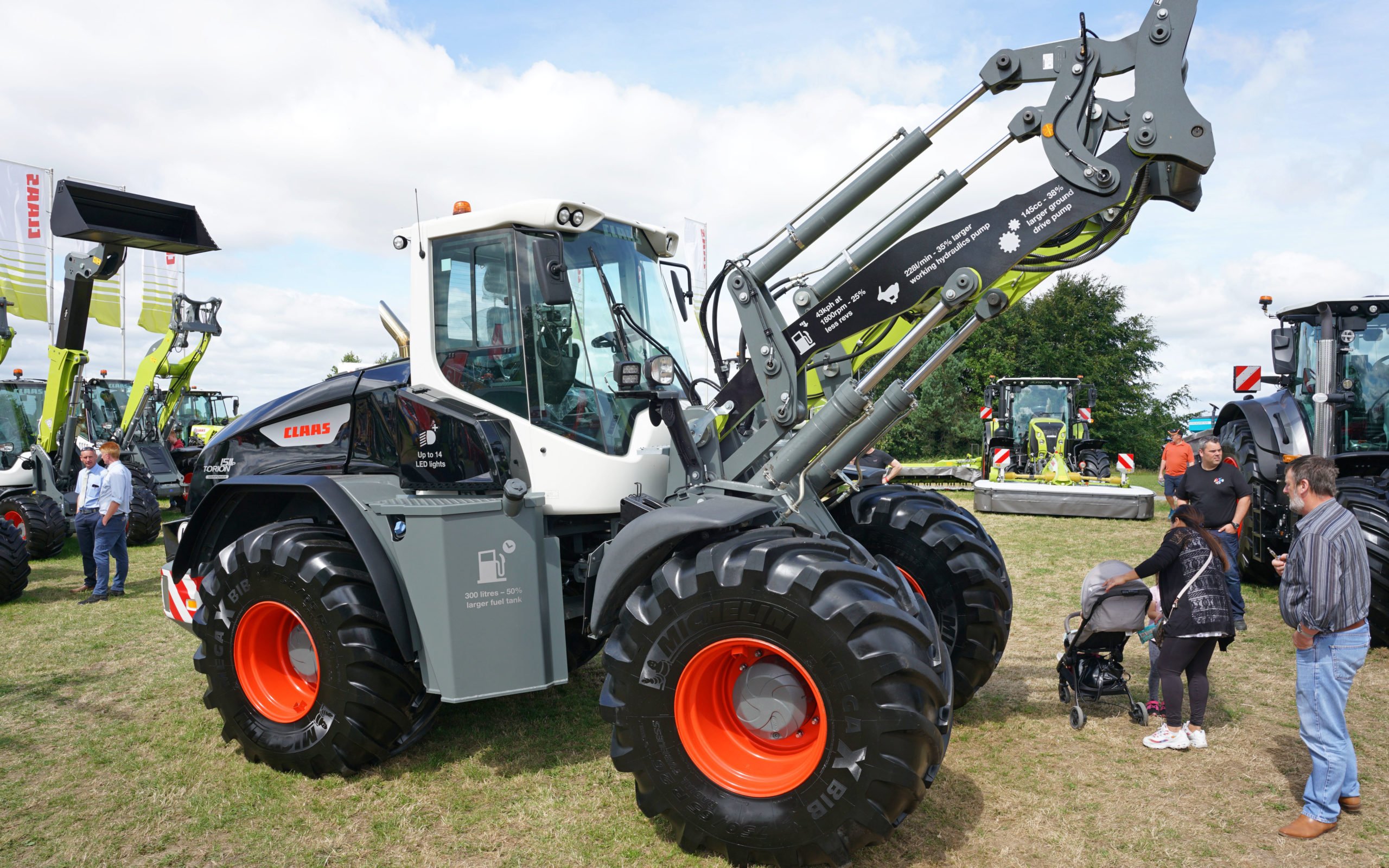 Launched at the FTMTA show the Torion 1511p is the biggest loader from Claas yet