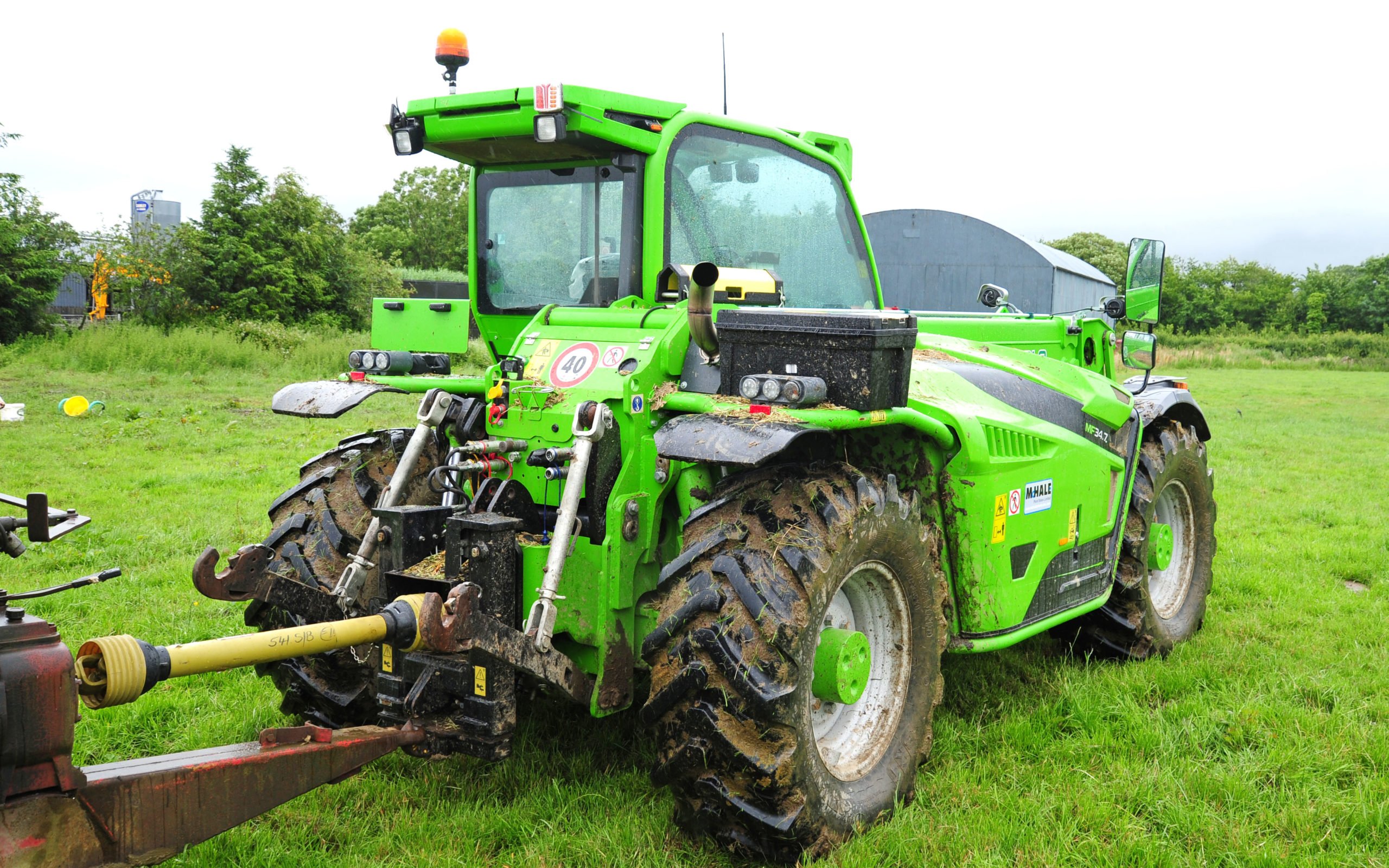 The Multifarmer looks completely unlike a conventional tractor, yet it is able to perform many of the same tasks