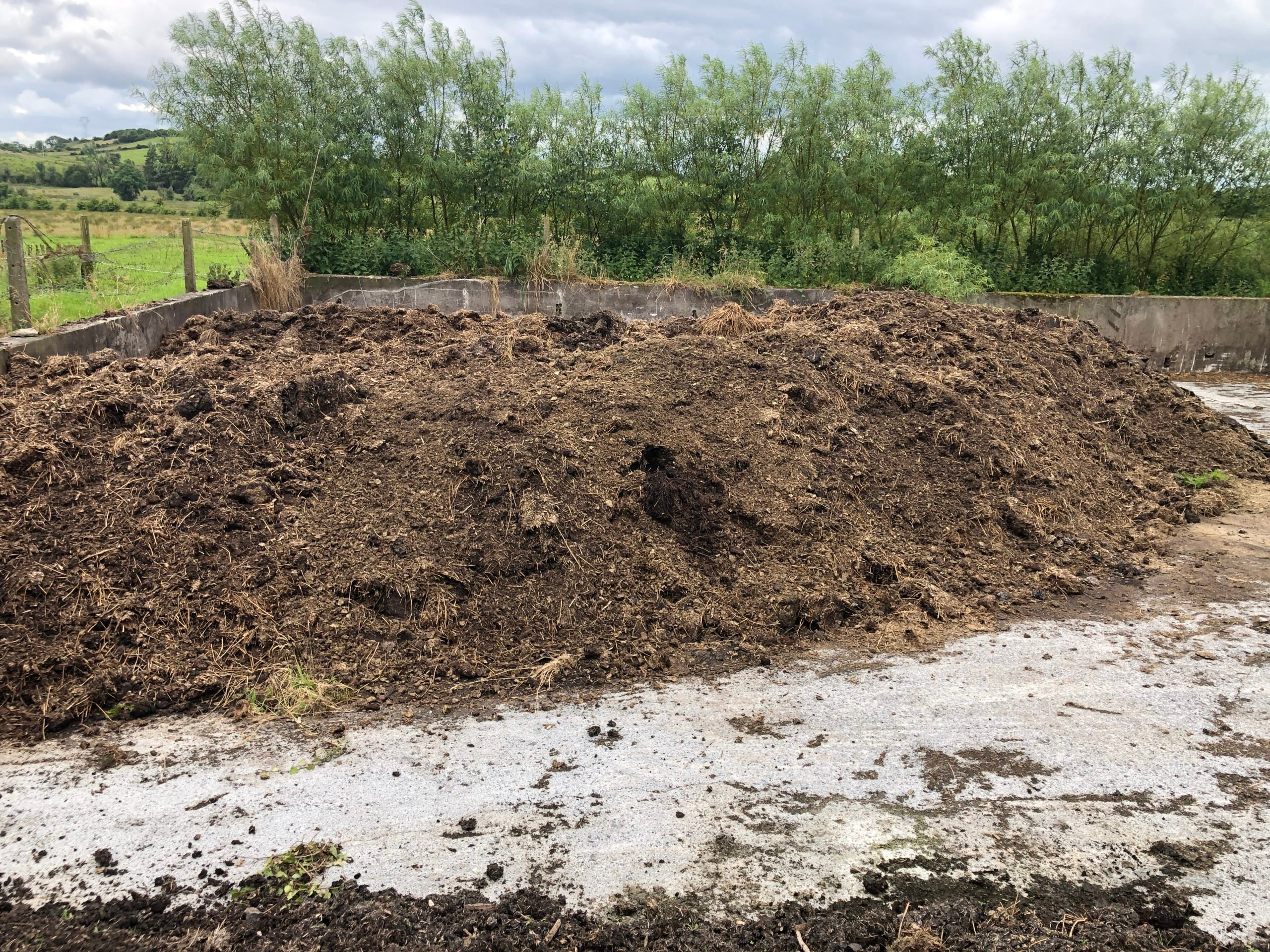 Farmyard manure composting in the dungstead
