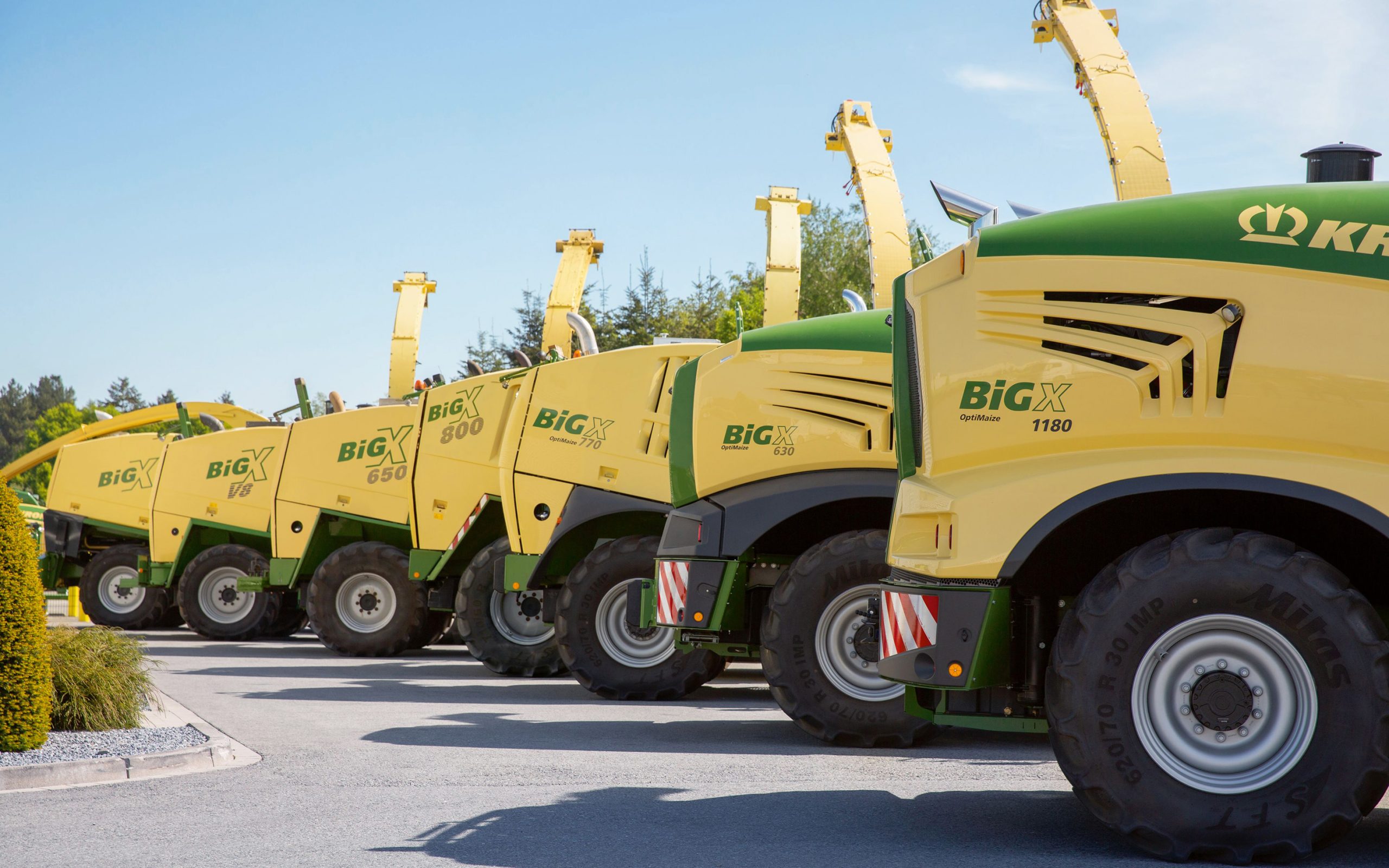 Historic line-up of BiG X forage harvesters