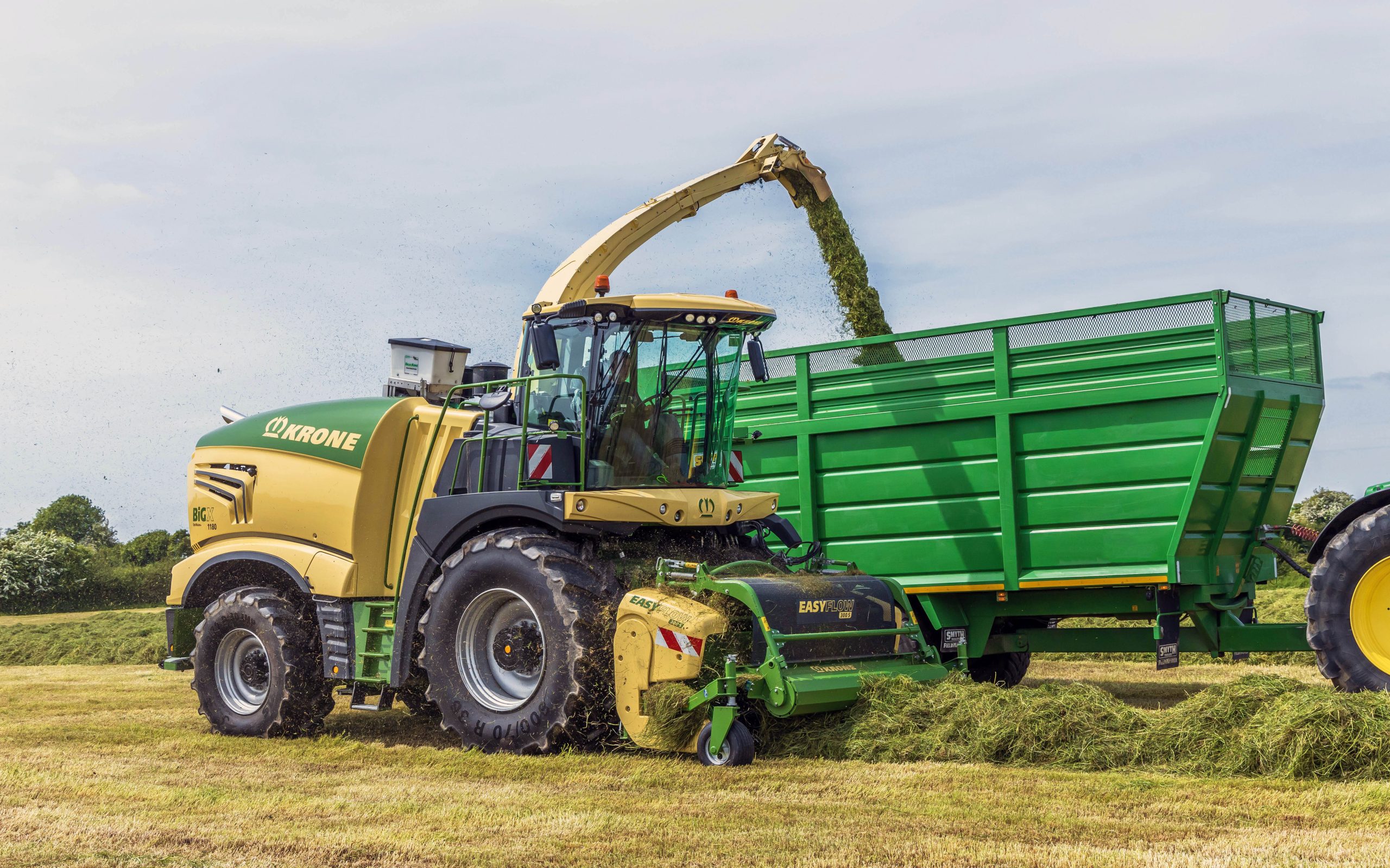 The BiG X 1180 sells well in Ireland where its ability to cope  with  heavy crops is appreciated