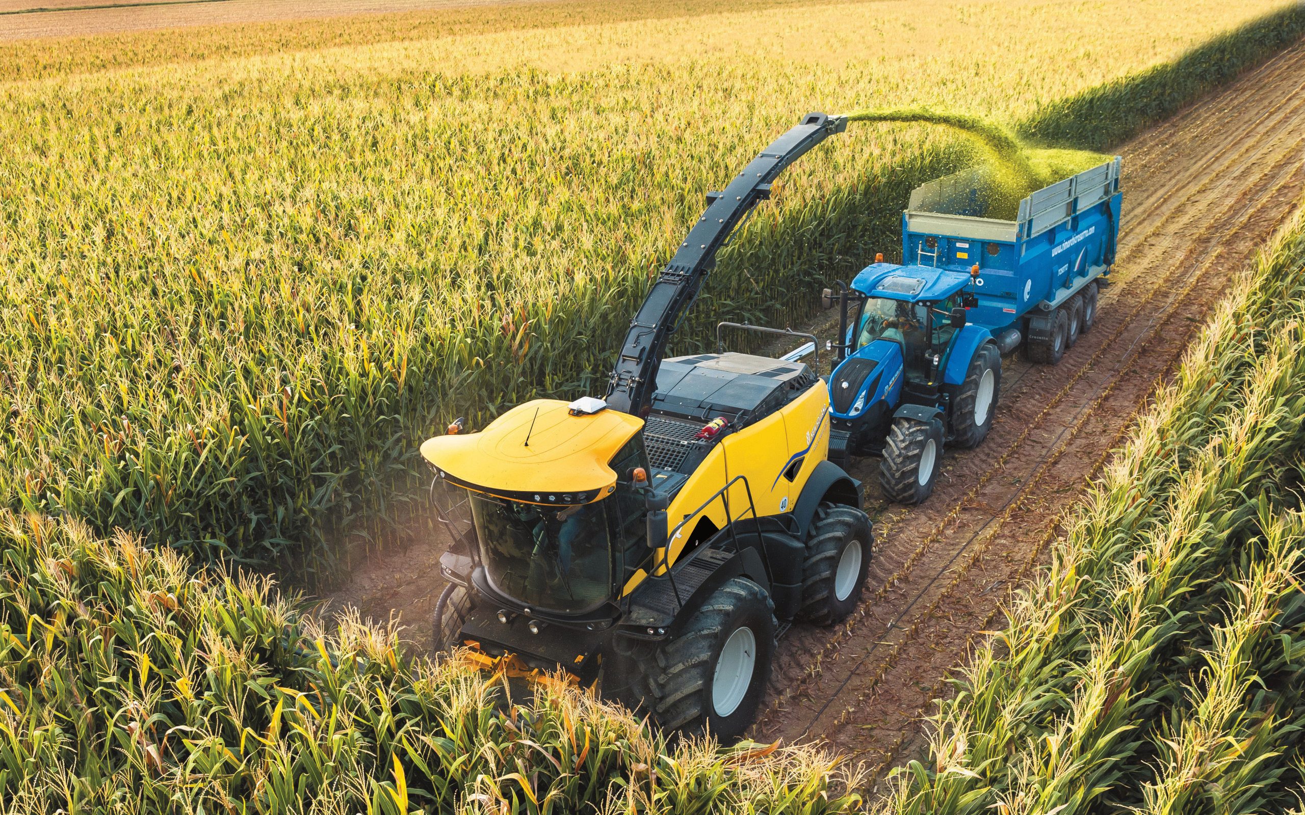 New Holland are one of three companies awarded a silver medal for assessing grain crush in maize silage