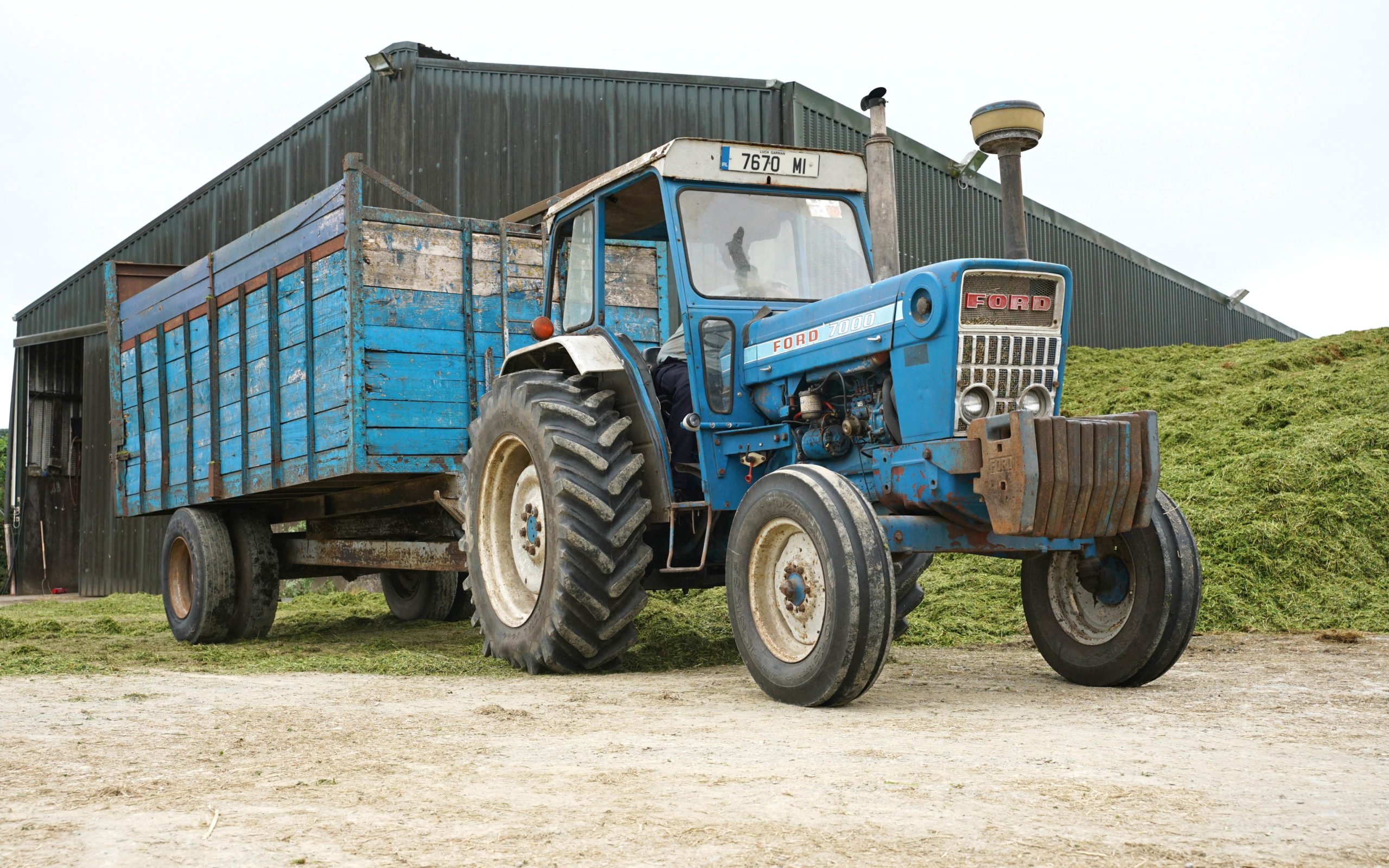 The Ford 7000 was highly regarded as a solid workhorse and this example was still happily hauling the trailers - despite being half a century old